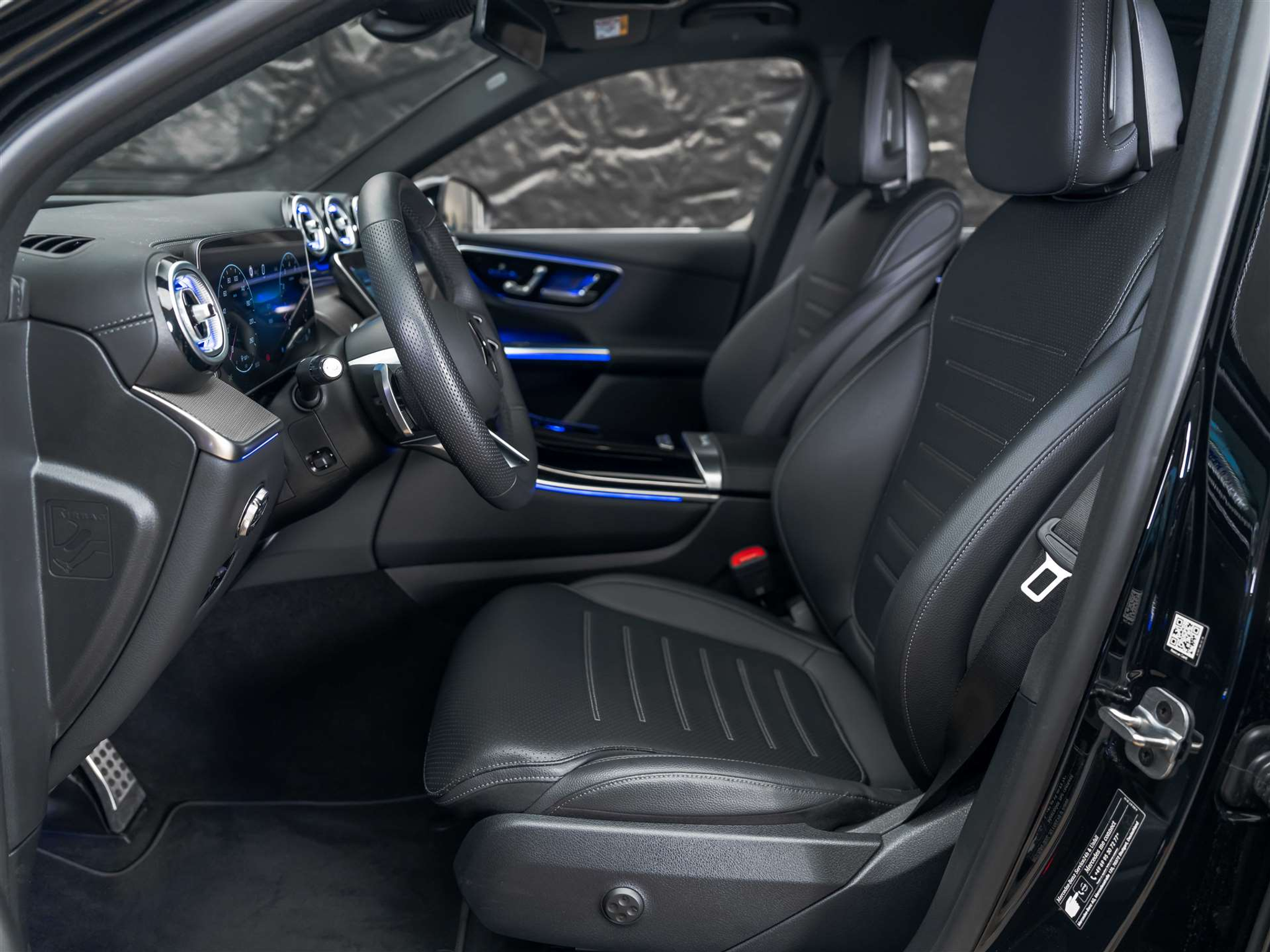 listing desktop thumbnail image 7