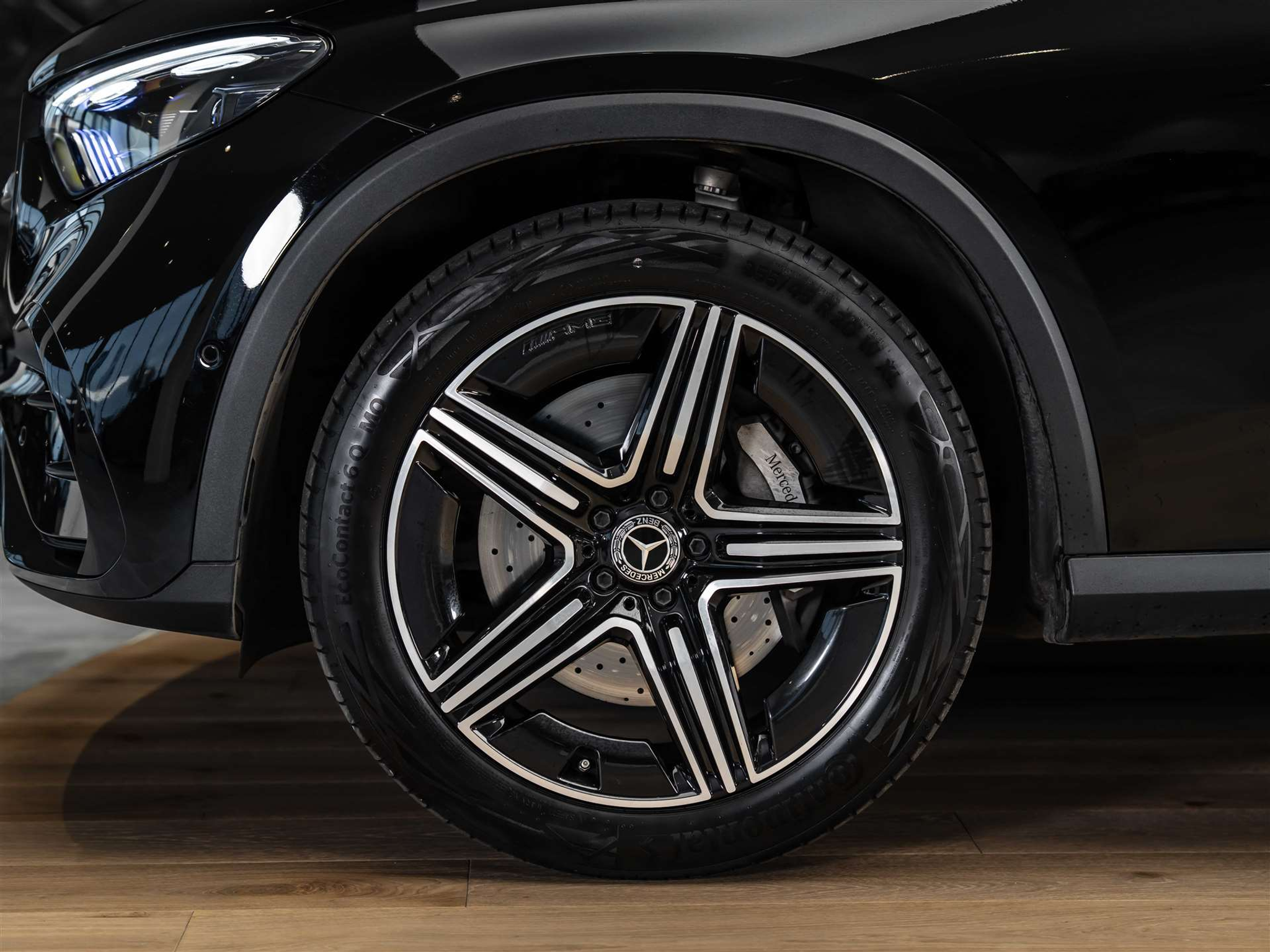 listing desktop thumbnail image 15