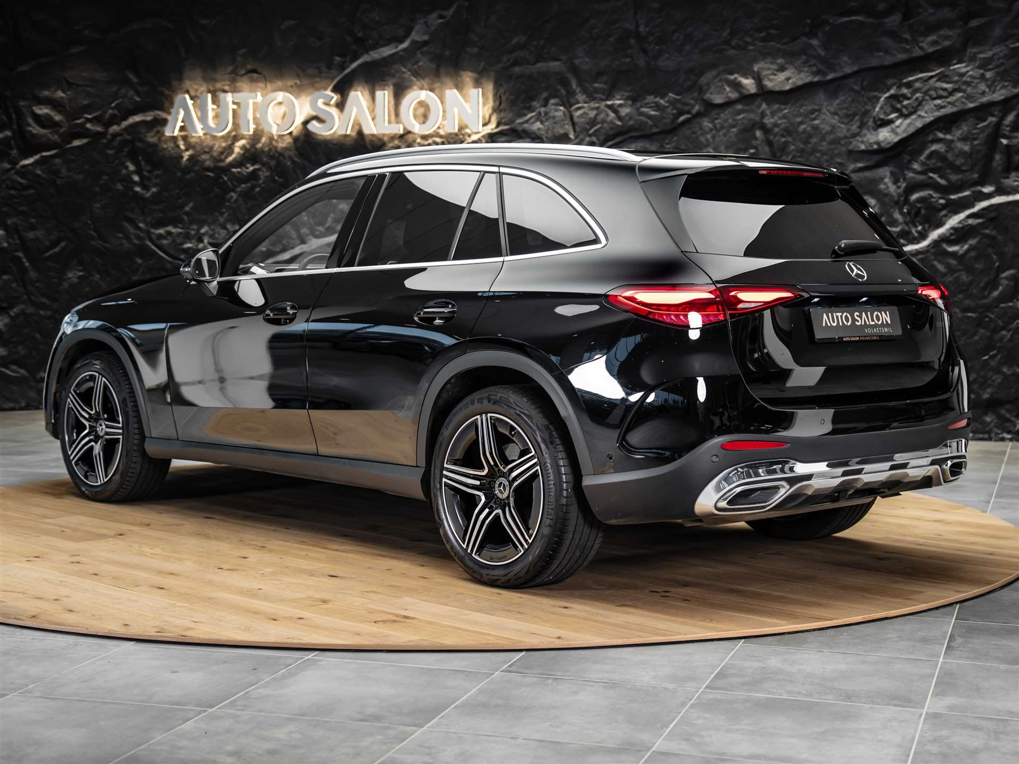 listing desktop thumbnail image 2