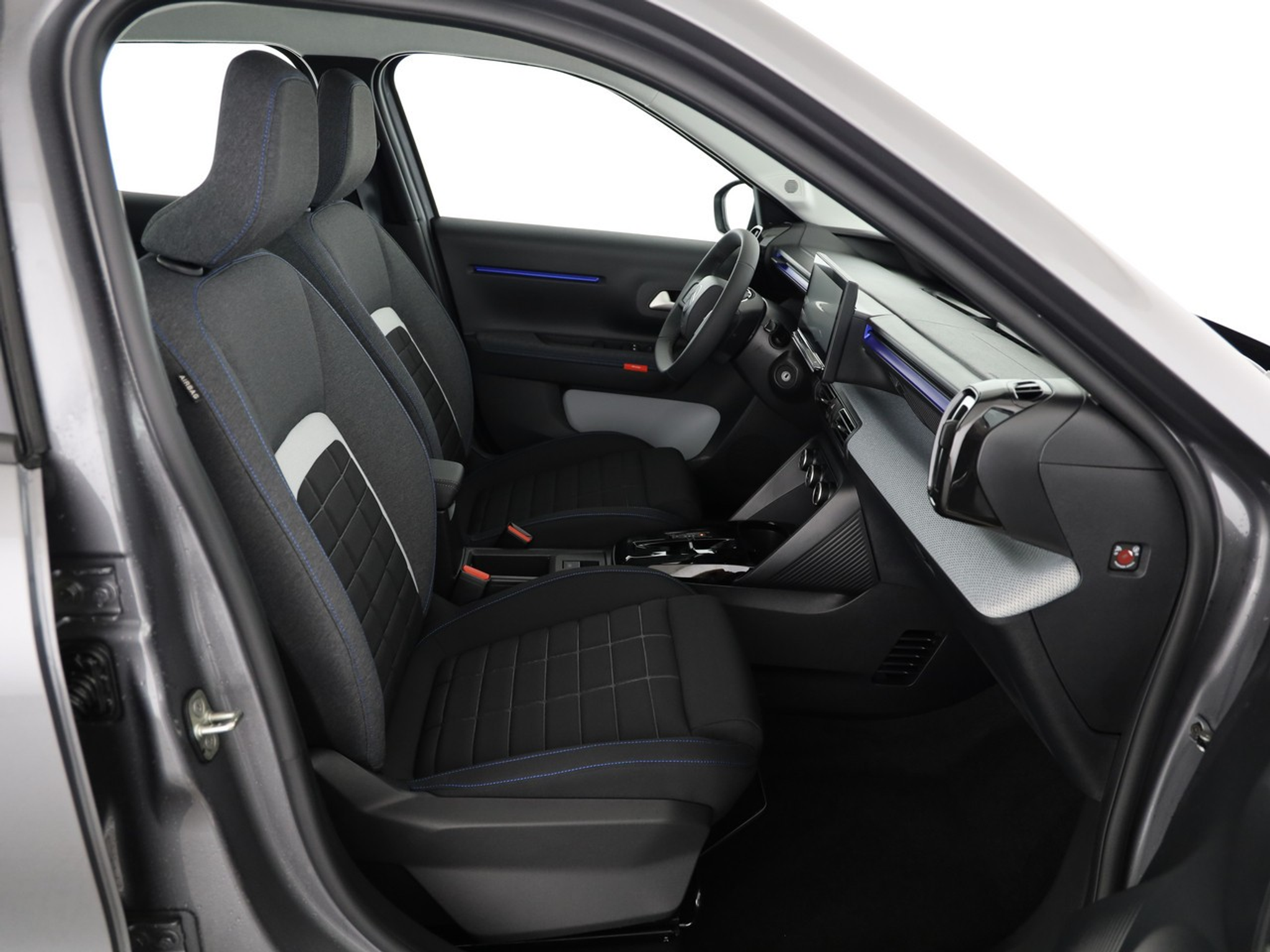 listing desktop thumbnail image 6