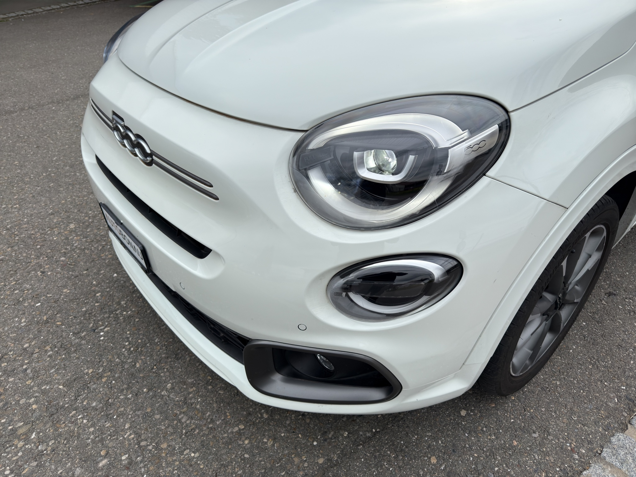 listing desktop thumbnail image 21