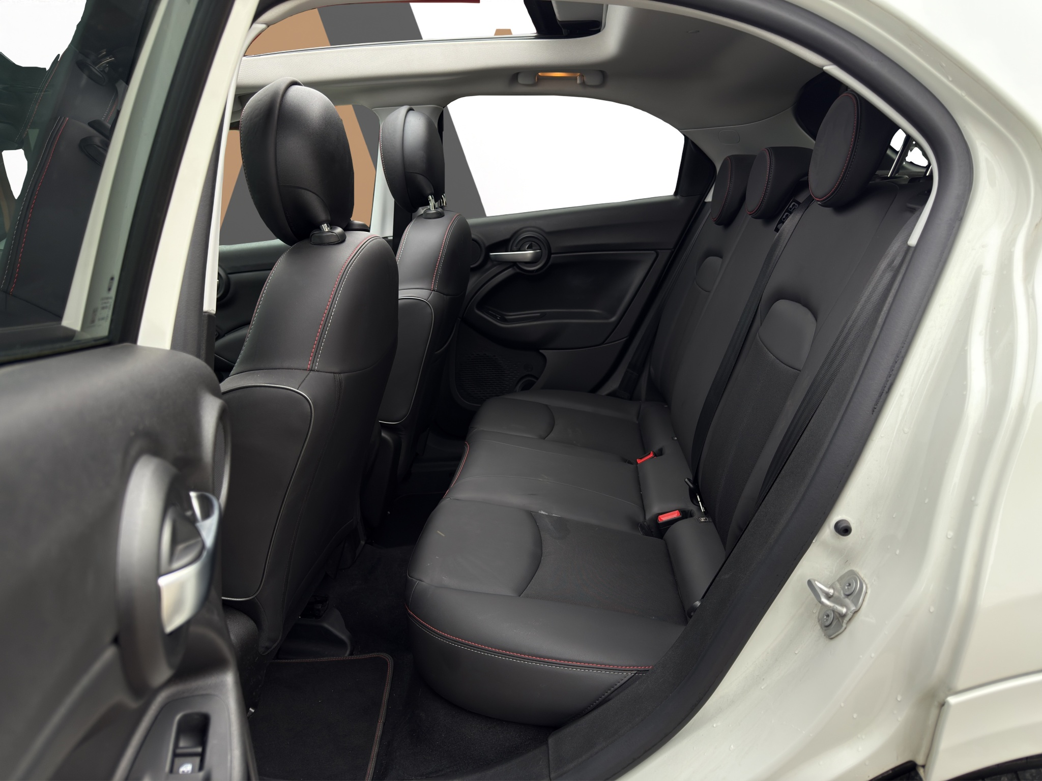 listing desktop thumbnail image 12