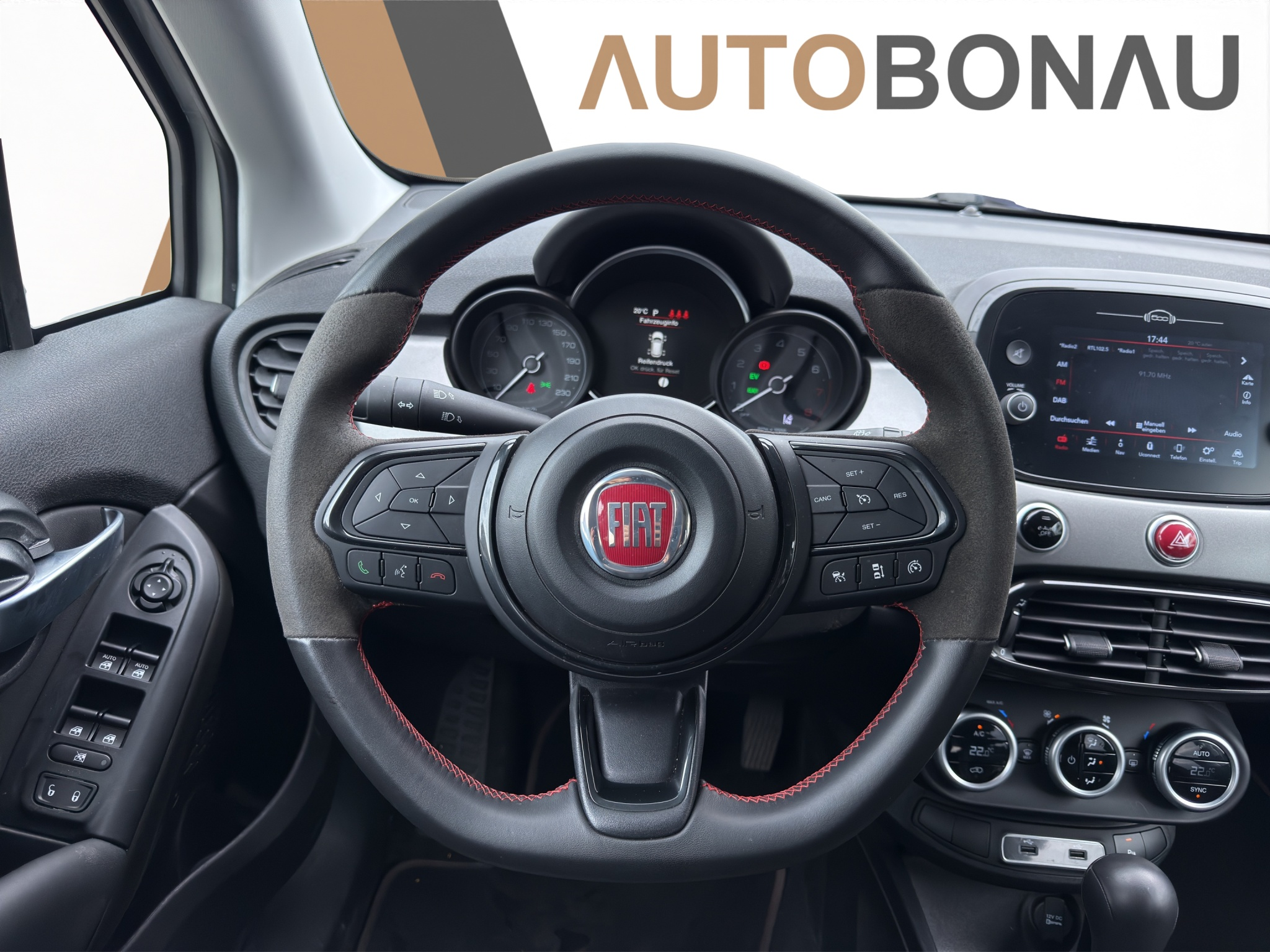 listing desktop thumbnail image 13