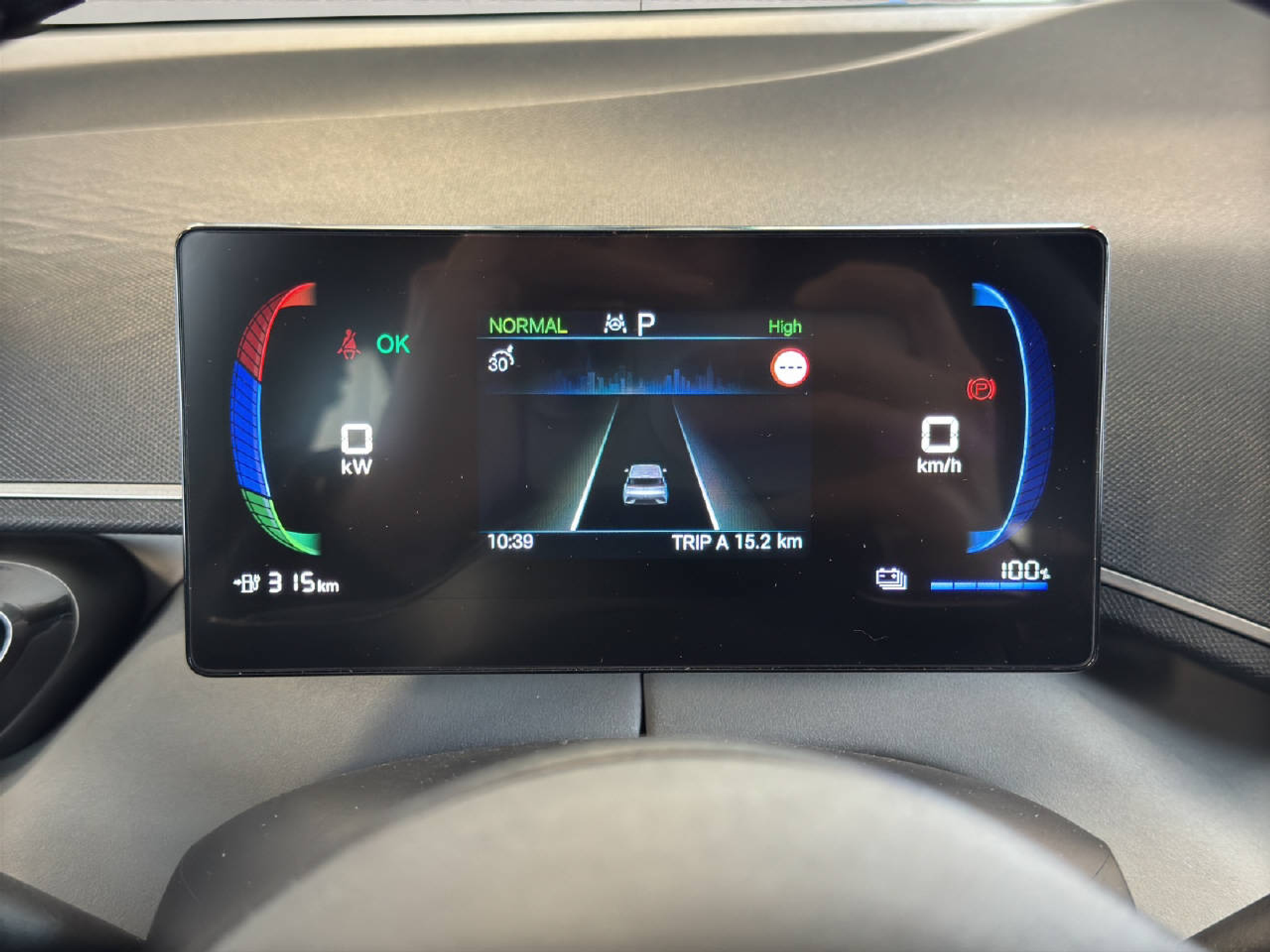 listing desktop thumbnail image 8