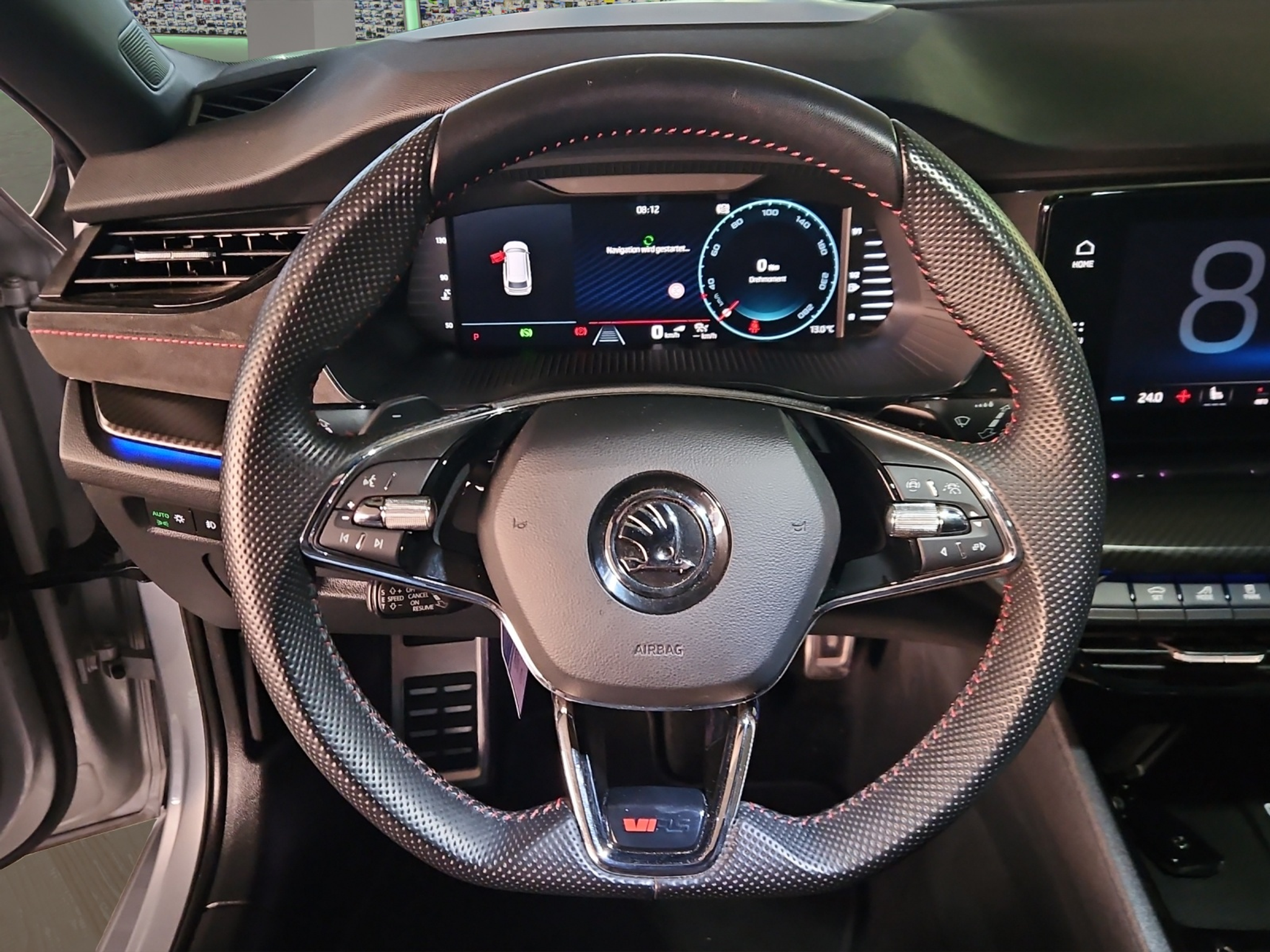 listing desktop thumbnail image 10