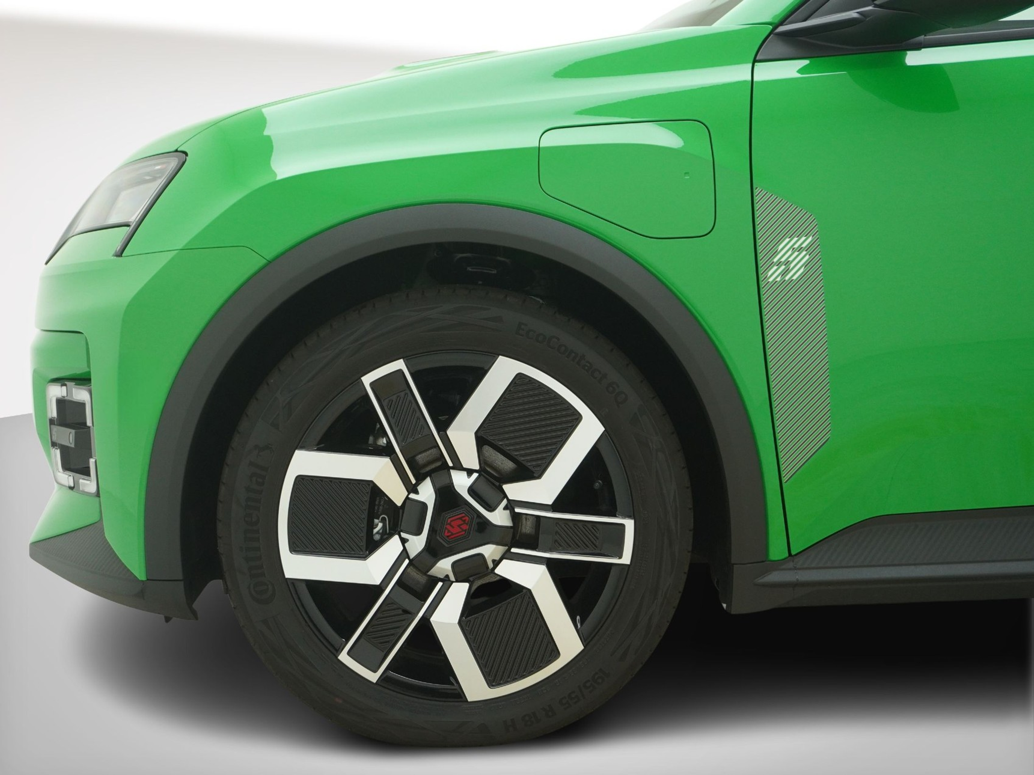 listing desktop thumbnail image 9