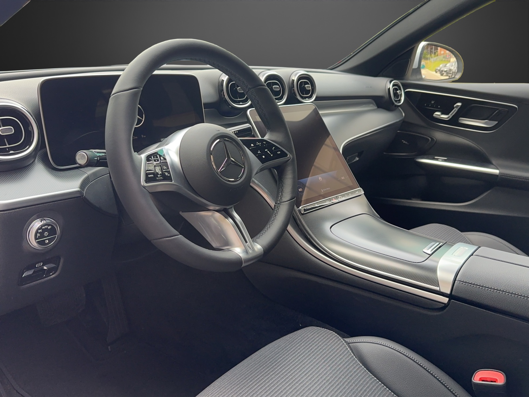 listing desktop thumbnail image 9