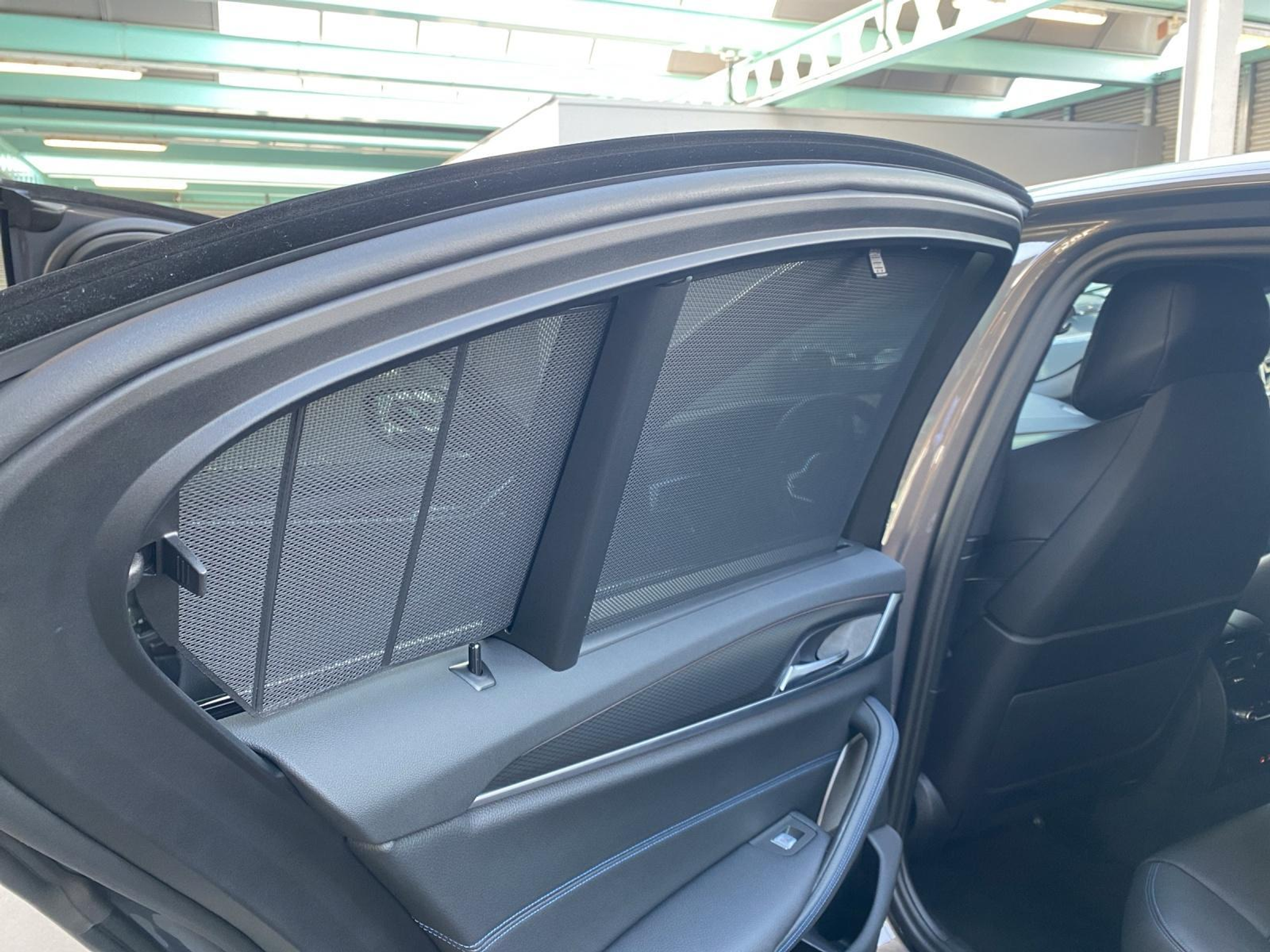 listing desktop thumbnail image 10