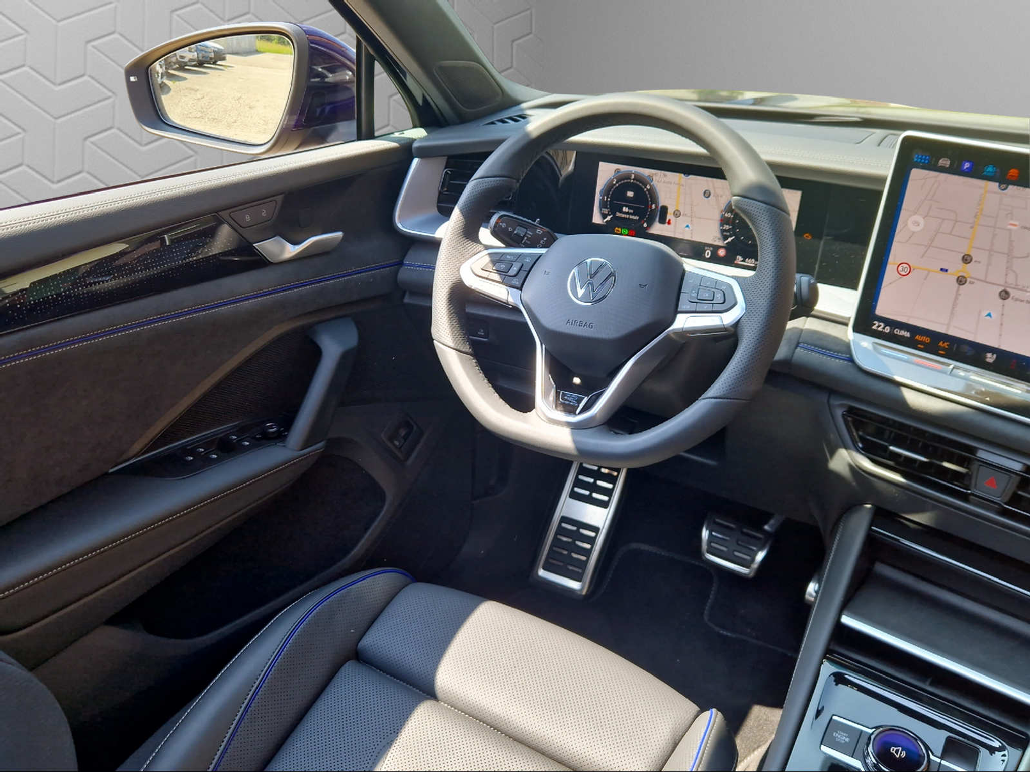 listing desktop thumbnail image 11