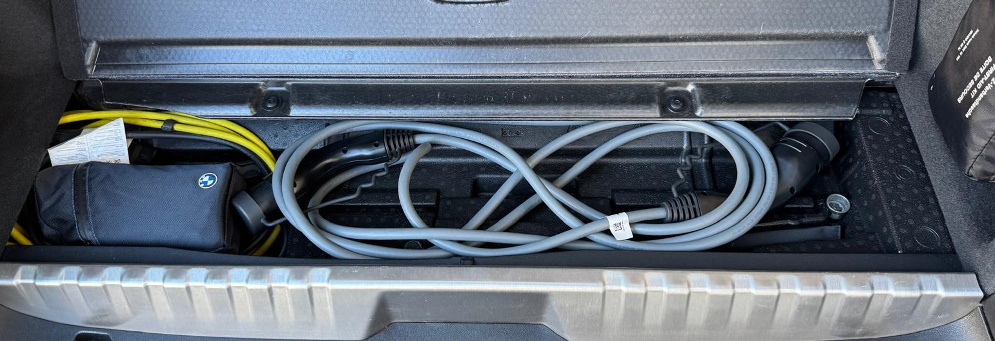 listing desktop thumbnail image 10