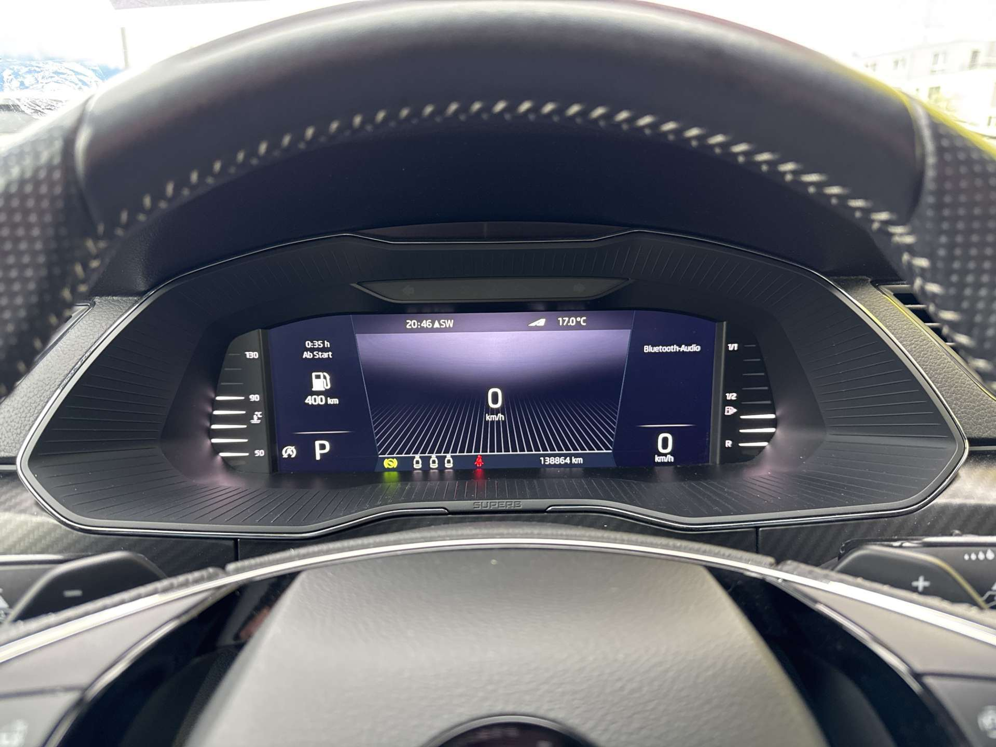 listing desktop thumbnail image 11