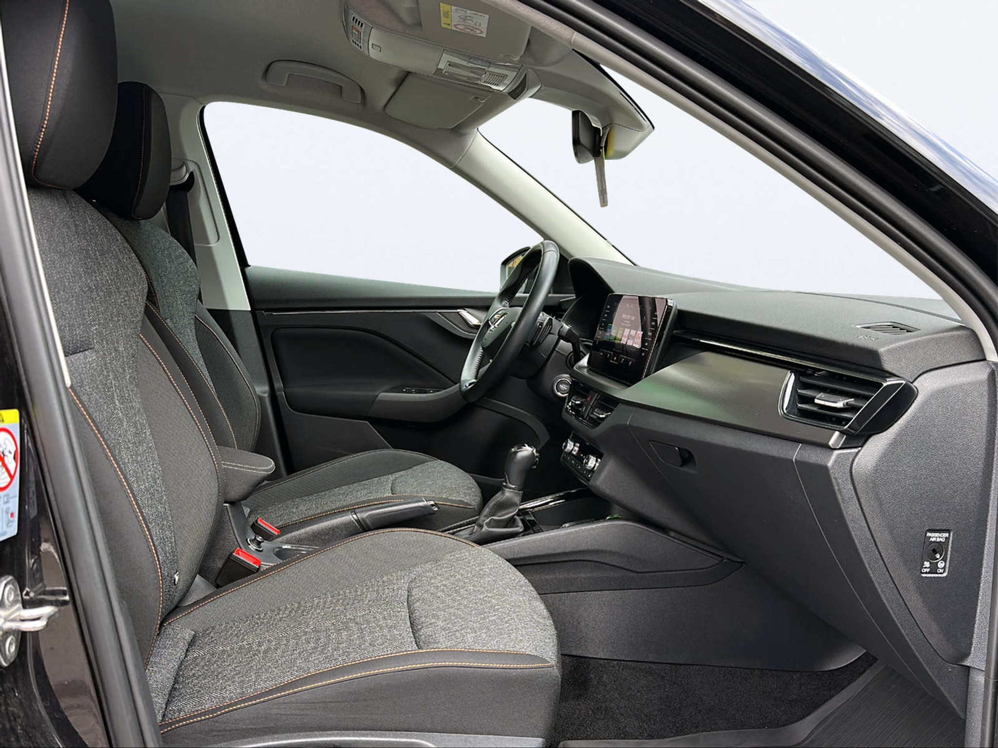 listing desktop thumbnail image 15