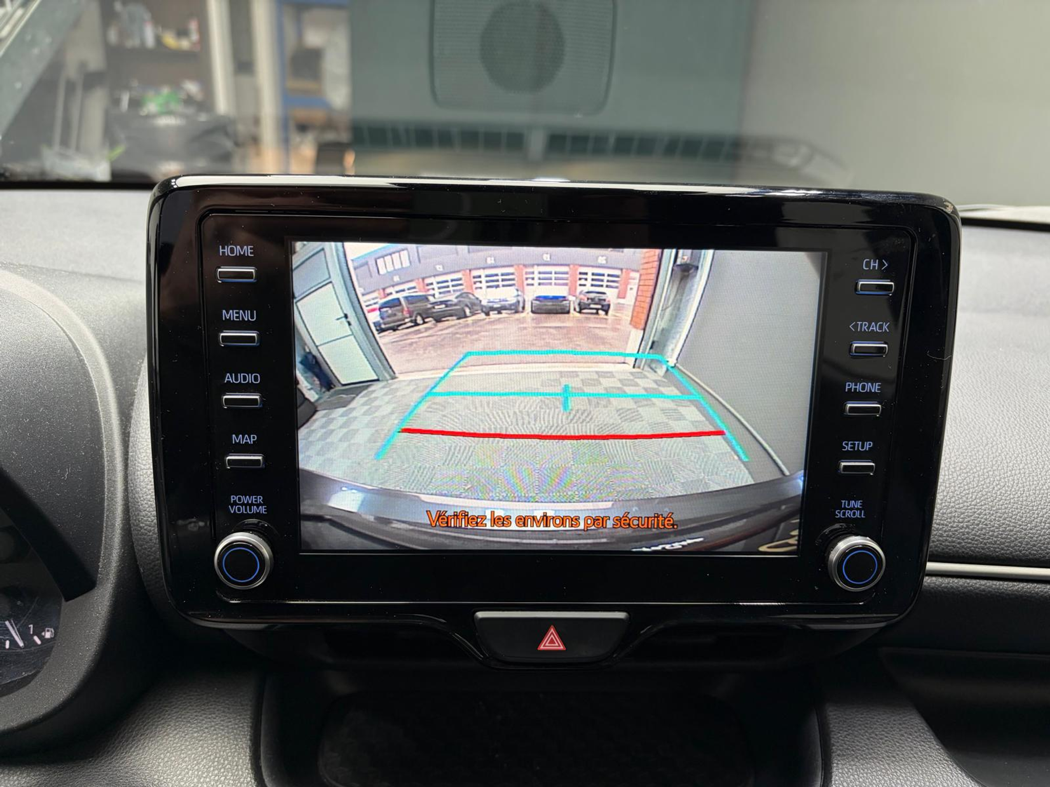 listing desktop thumbnail image 20