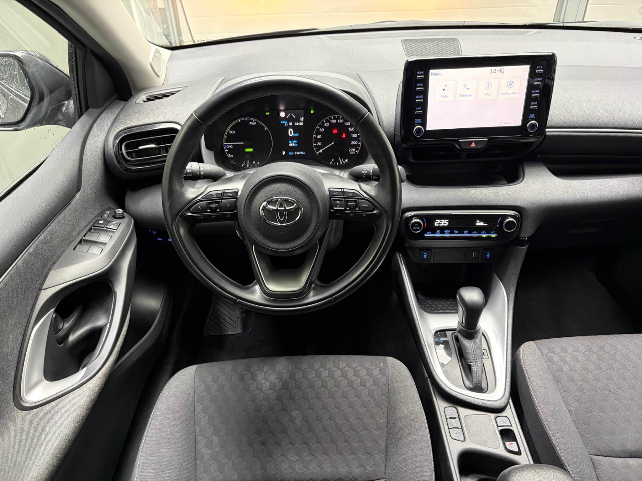 listing desktop thumbnail image 16