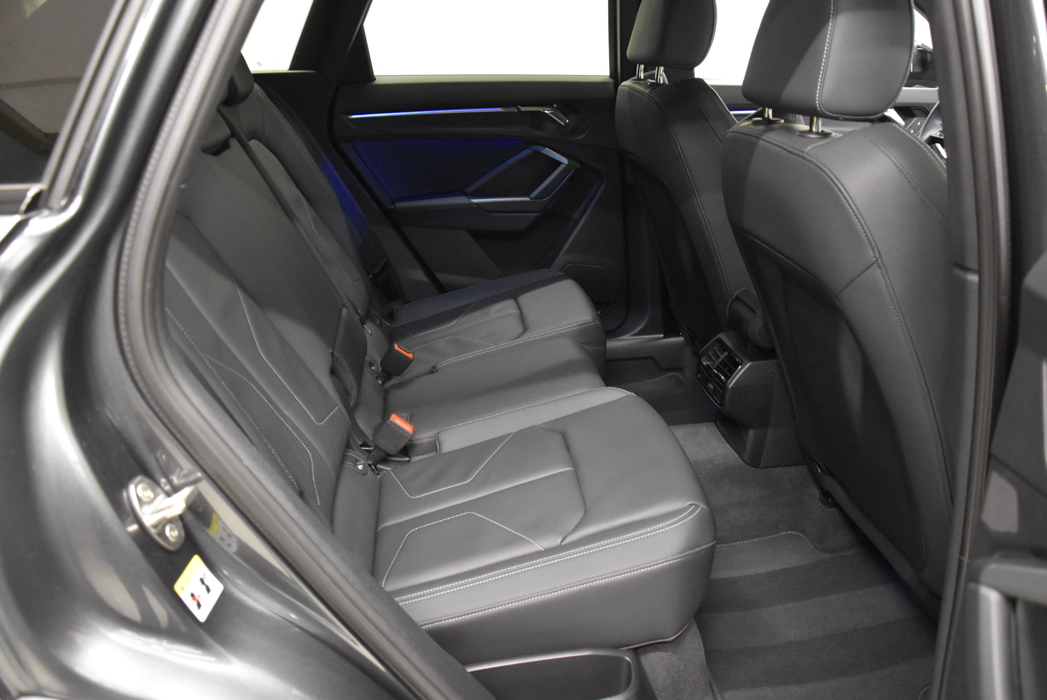 listing desktop thumbnail image 8