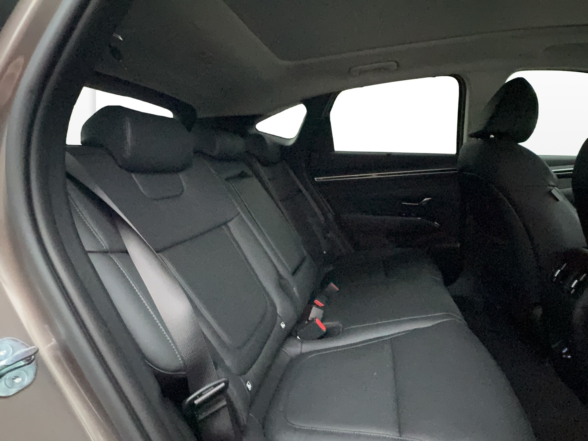 listing desktop thumbnail image 12