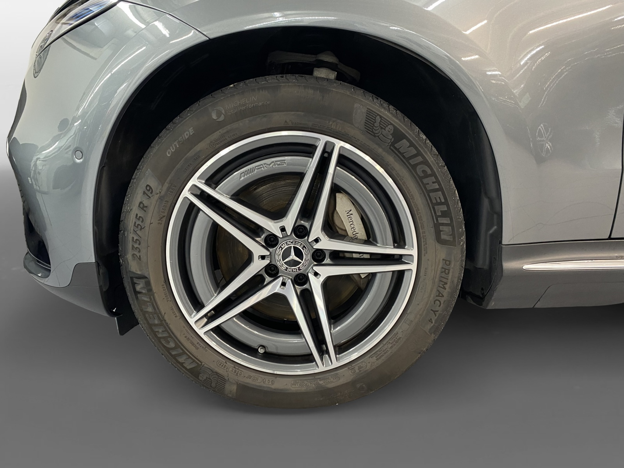 listing desktop thumbnail image 5