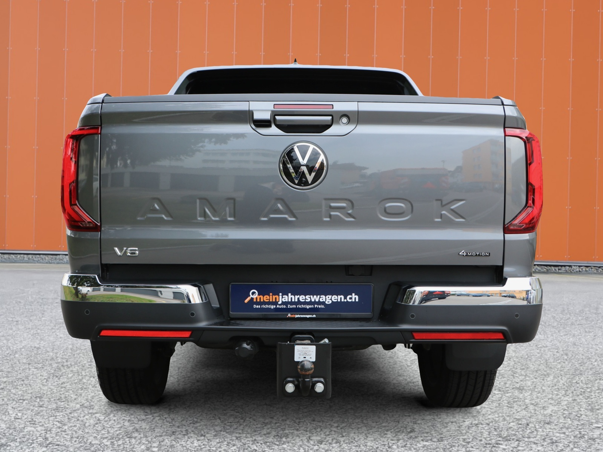 listing desktop thumbnail image 5