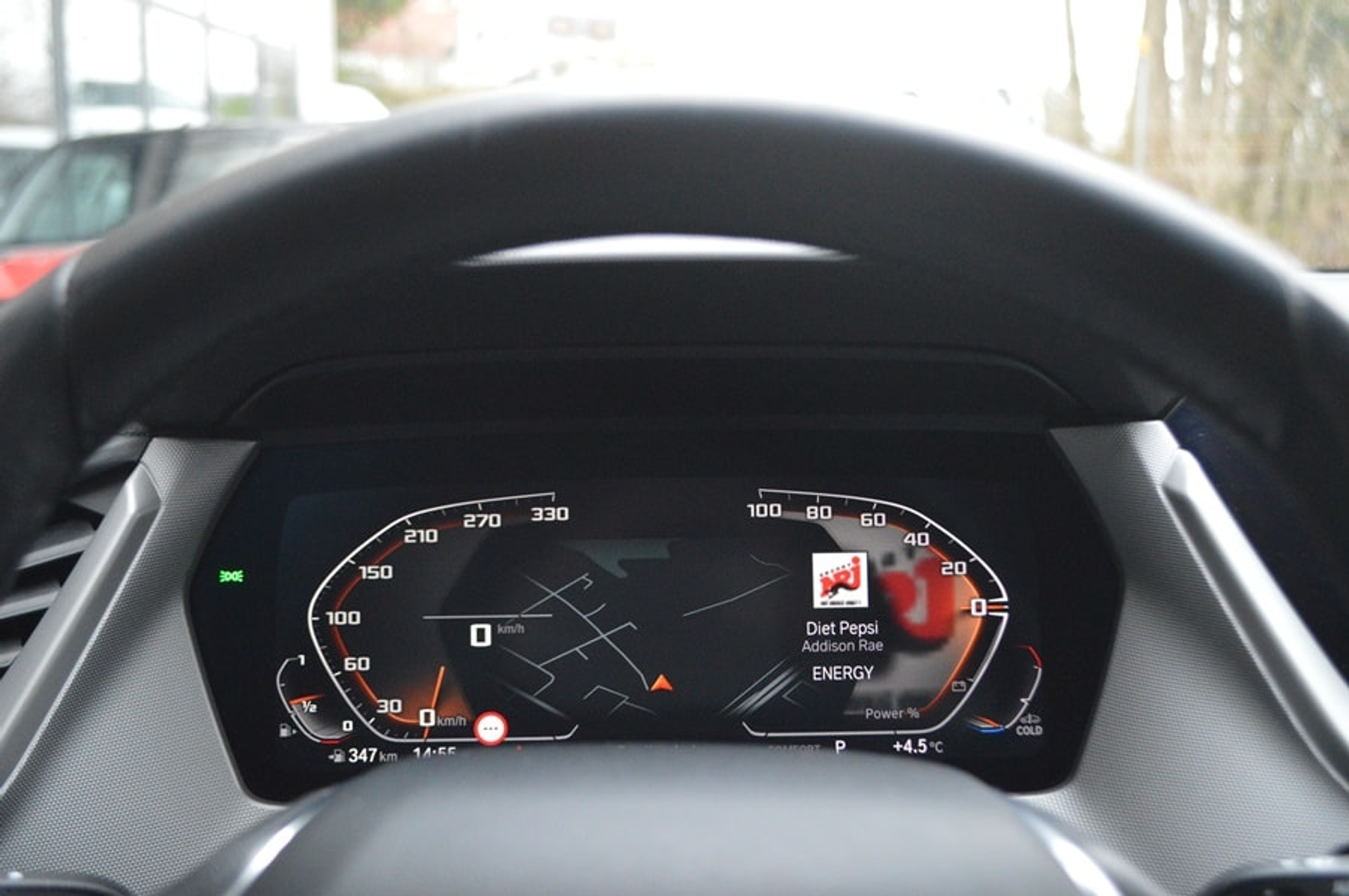 listing desktop thumbnail image 9