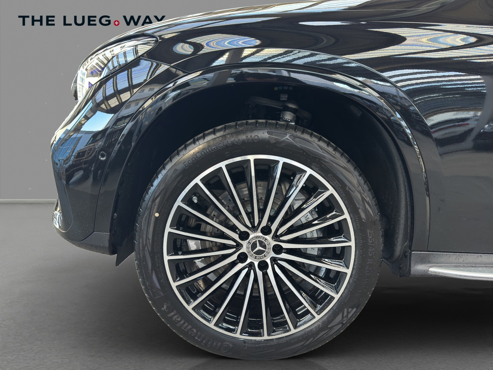 listing desktop thumbnail image 8