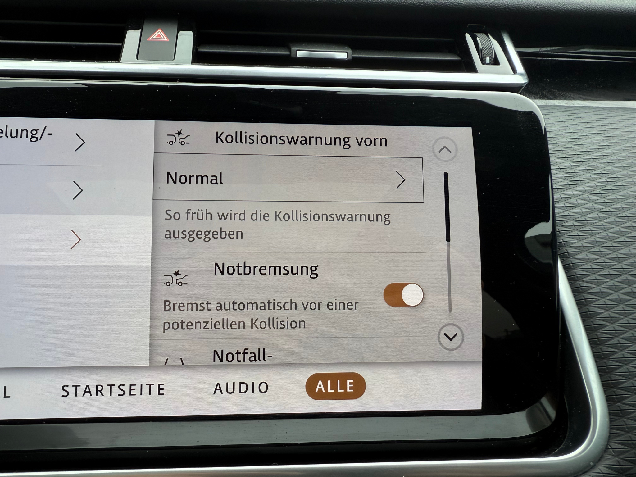listing desktop thumbnail image 17