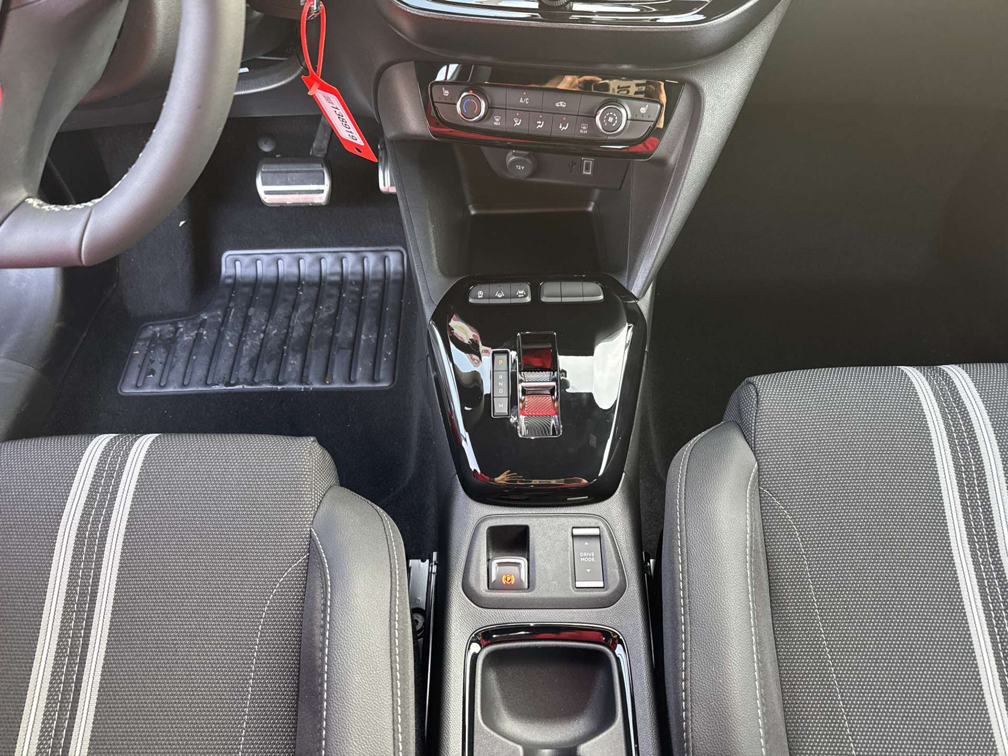 listing desktop thumbnail image 11