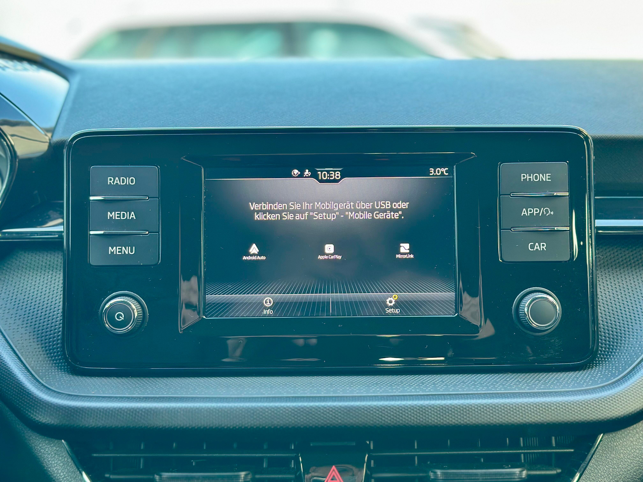 listing desktop thumbnail image 12