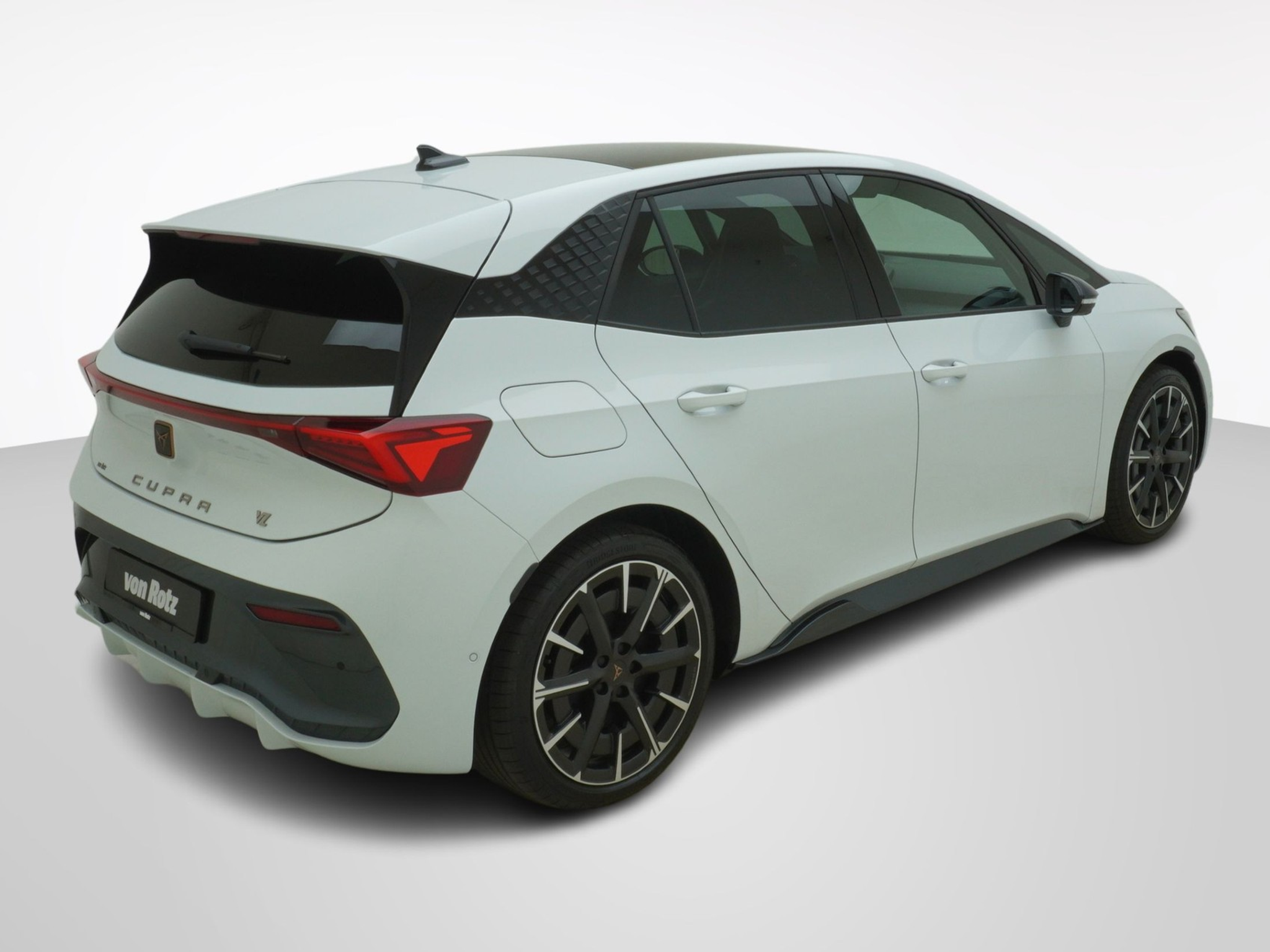 listing desktop thumbnail image 4