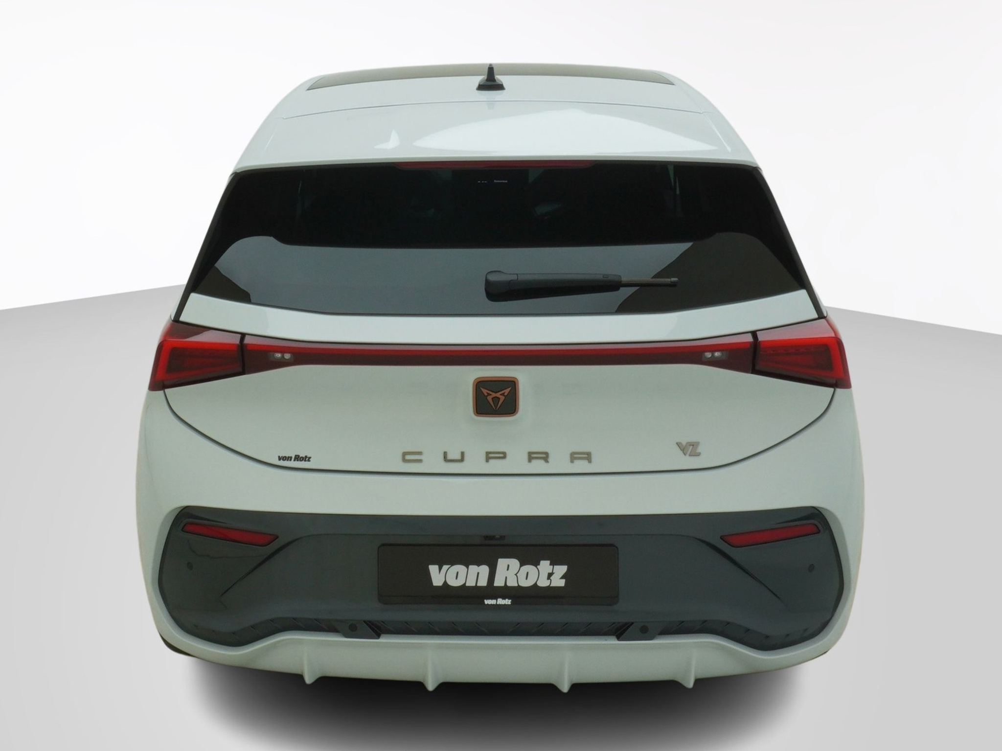 listing desktop thumbnail image 2