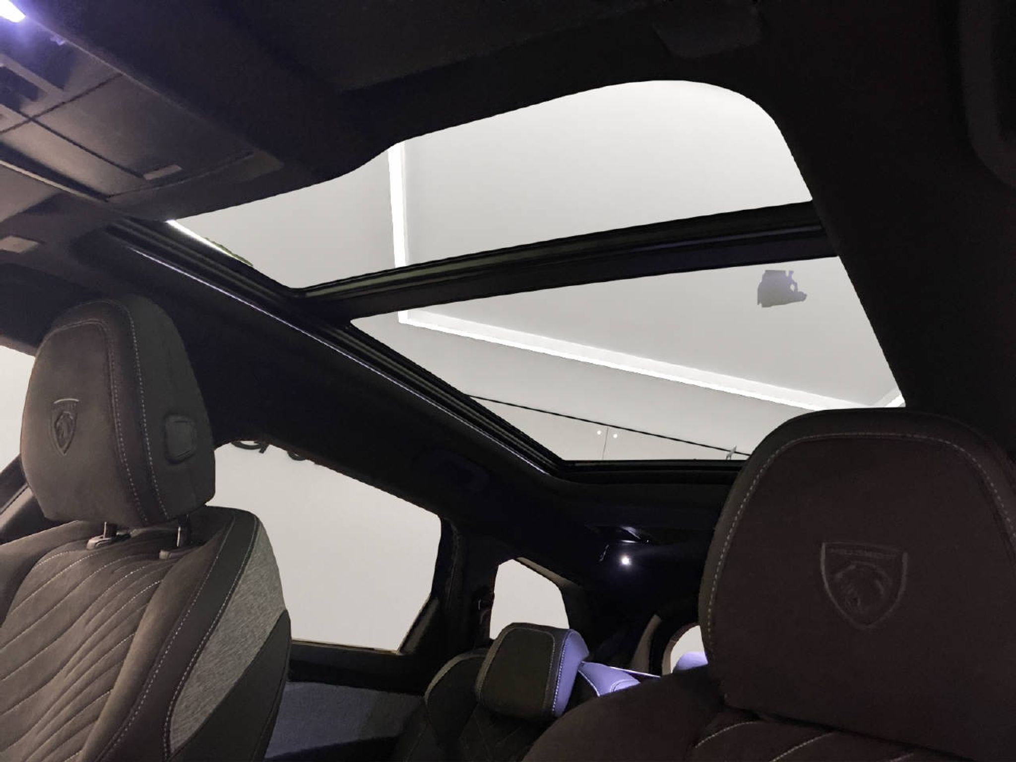 listing desktop thumbnail image 12