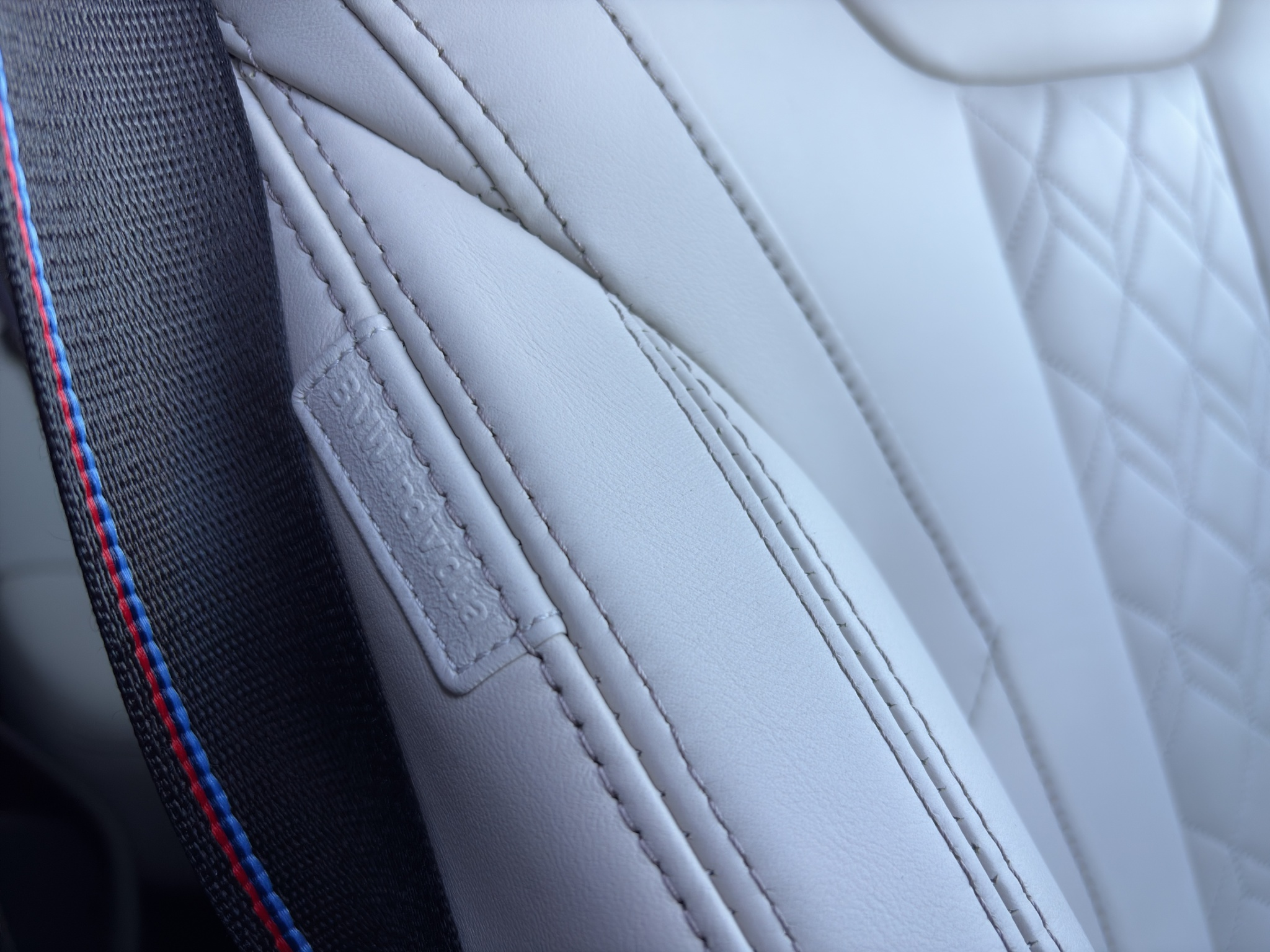 listing desktop thumbnail image 25