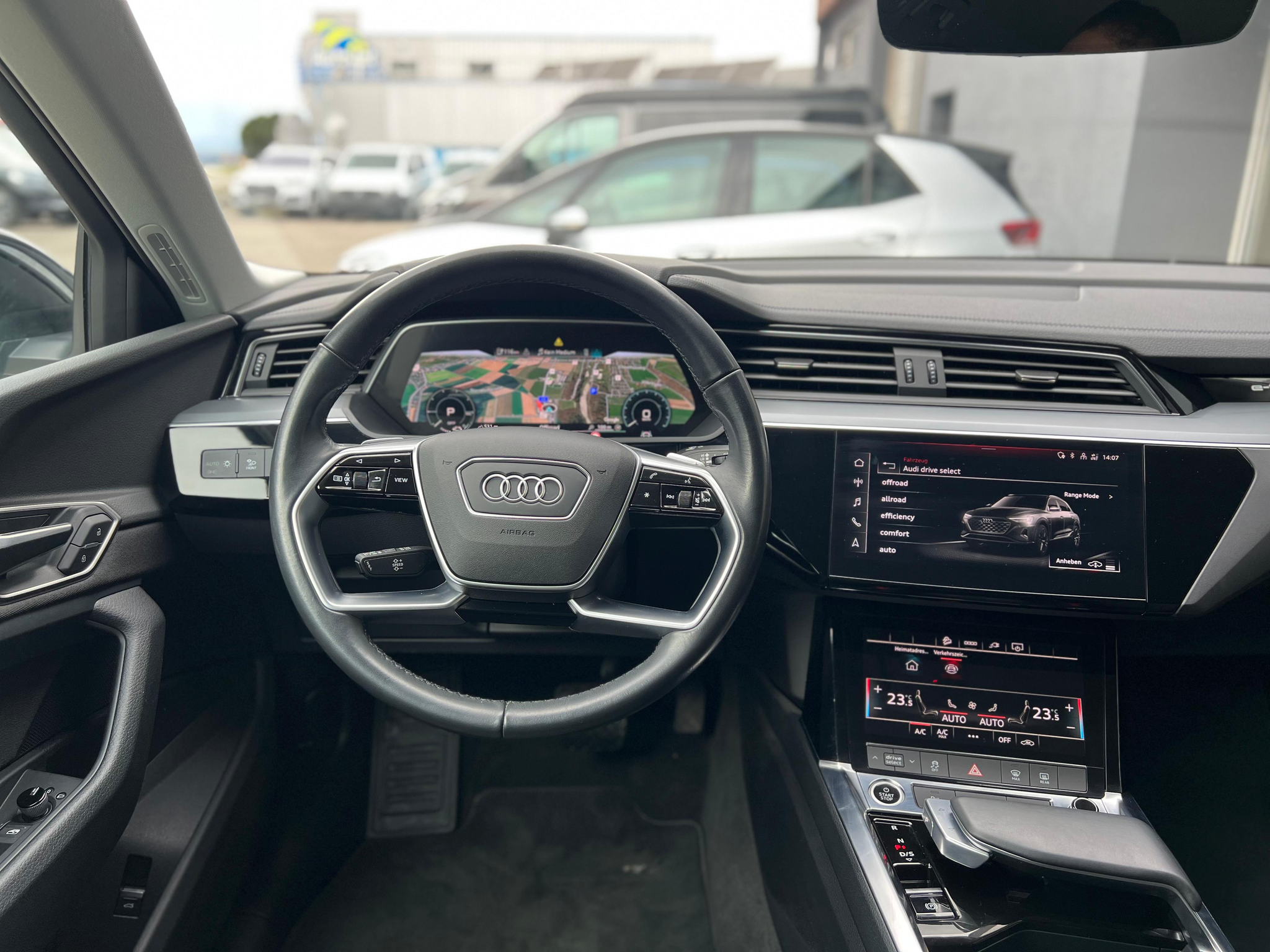 listing desktop thumbnail image 9