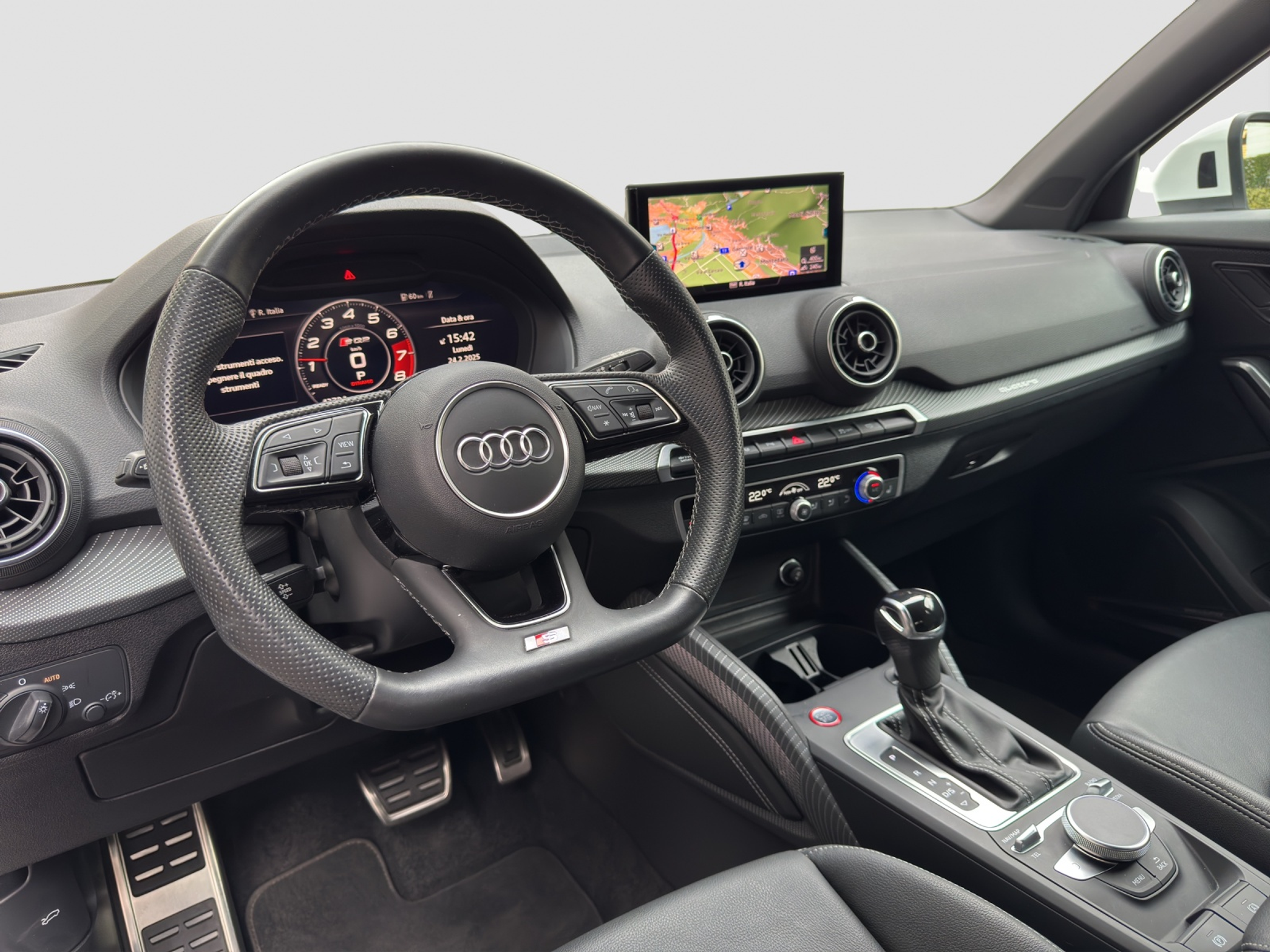 listing desktop thumbnail image 6