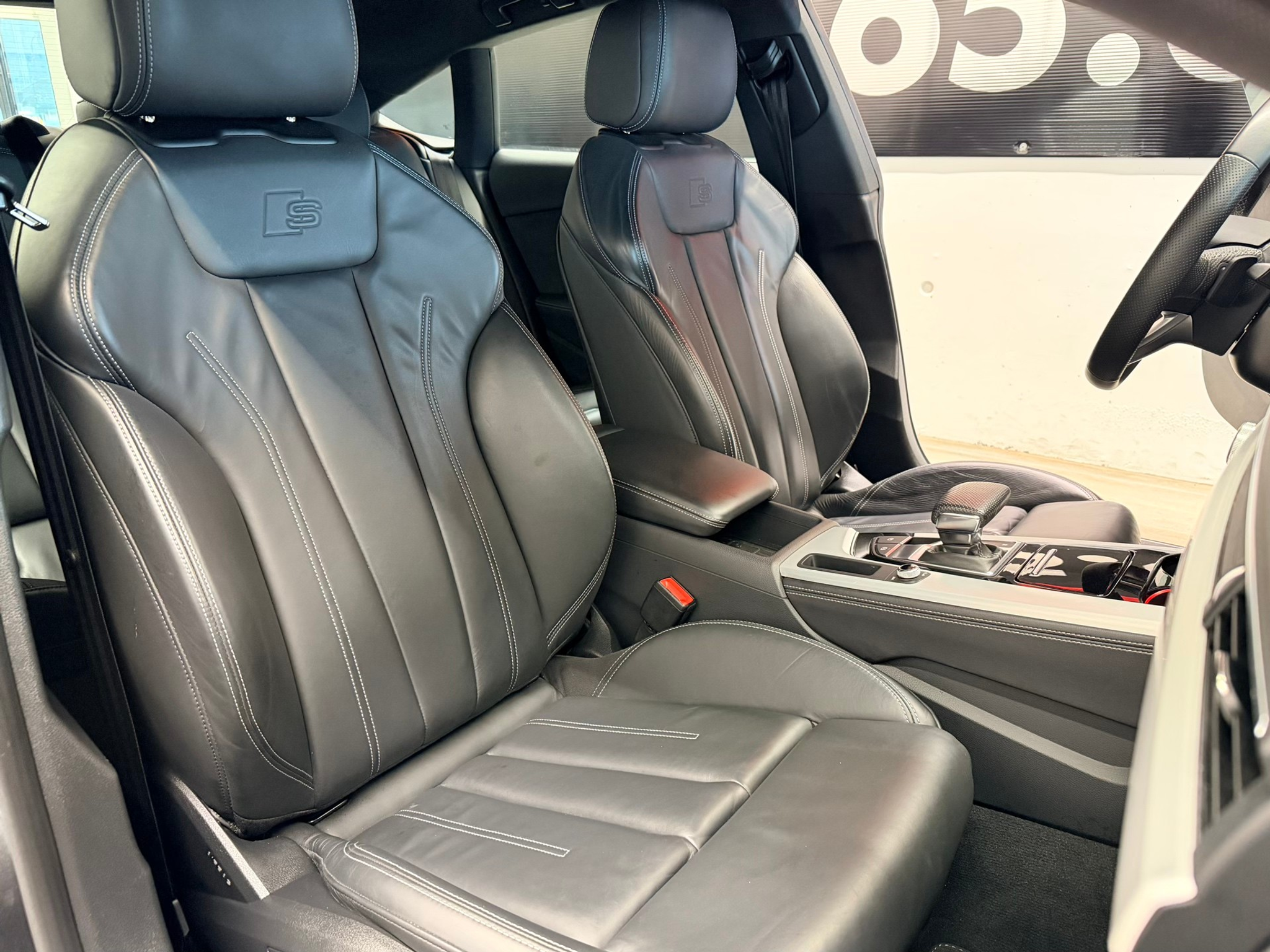 listing desktop thumbnail image 20