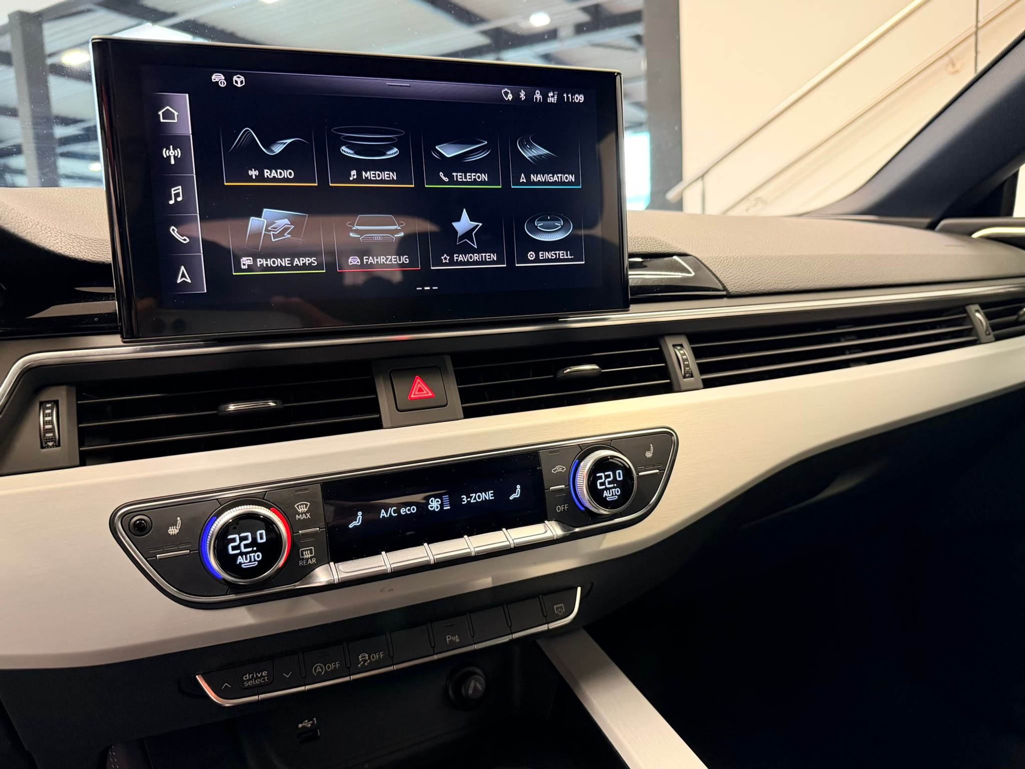 listing desktop thumbnail image 22