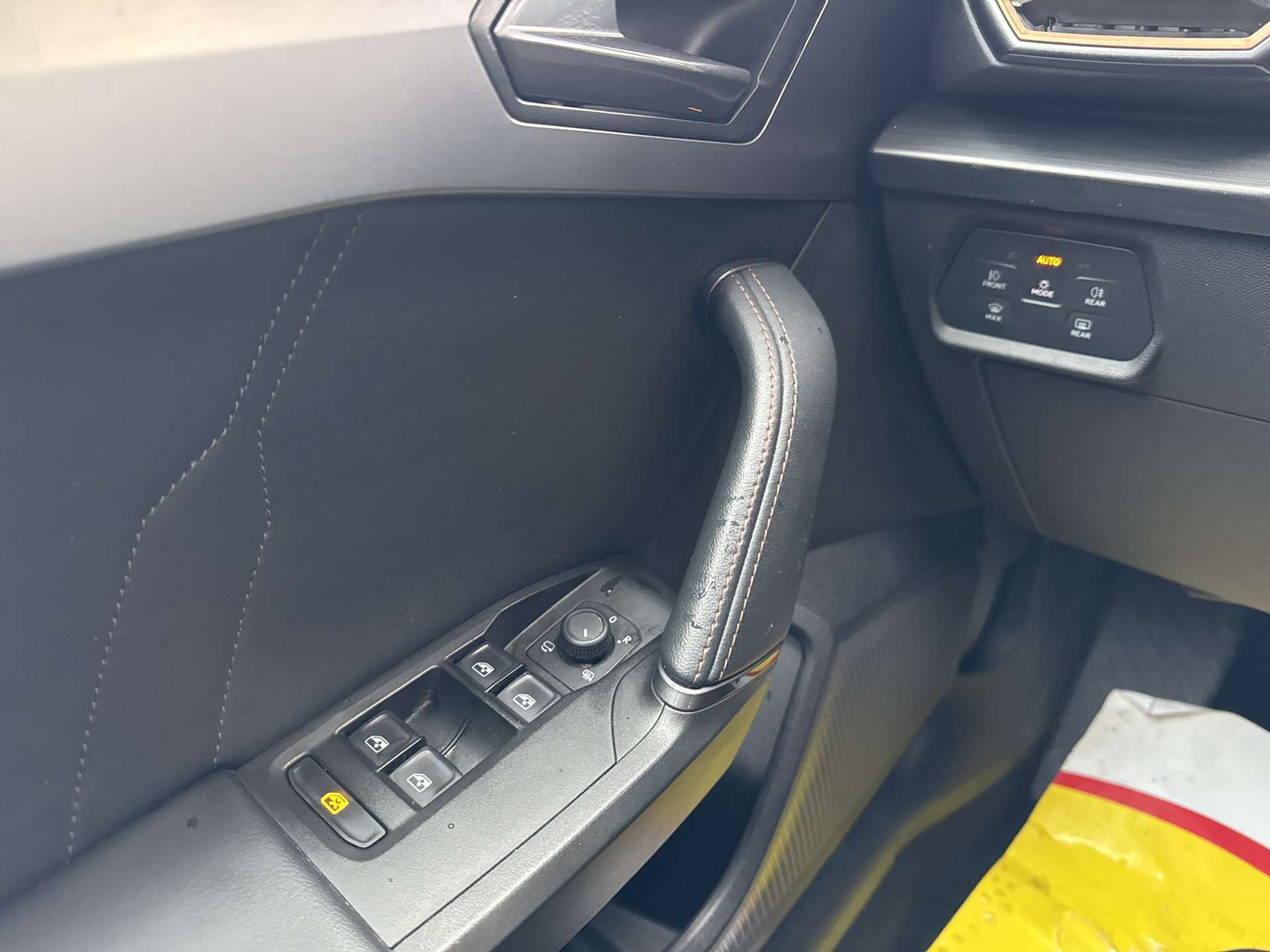 listing desktop thumbnail image 15