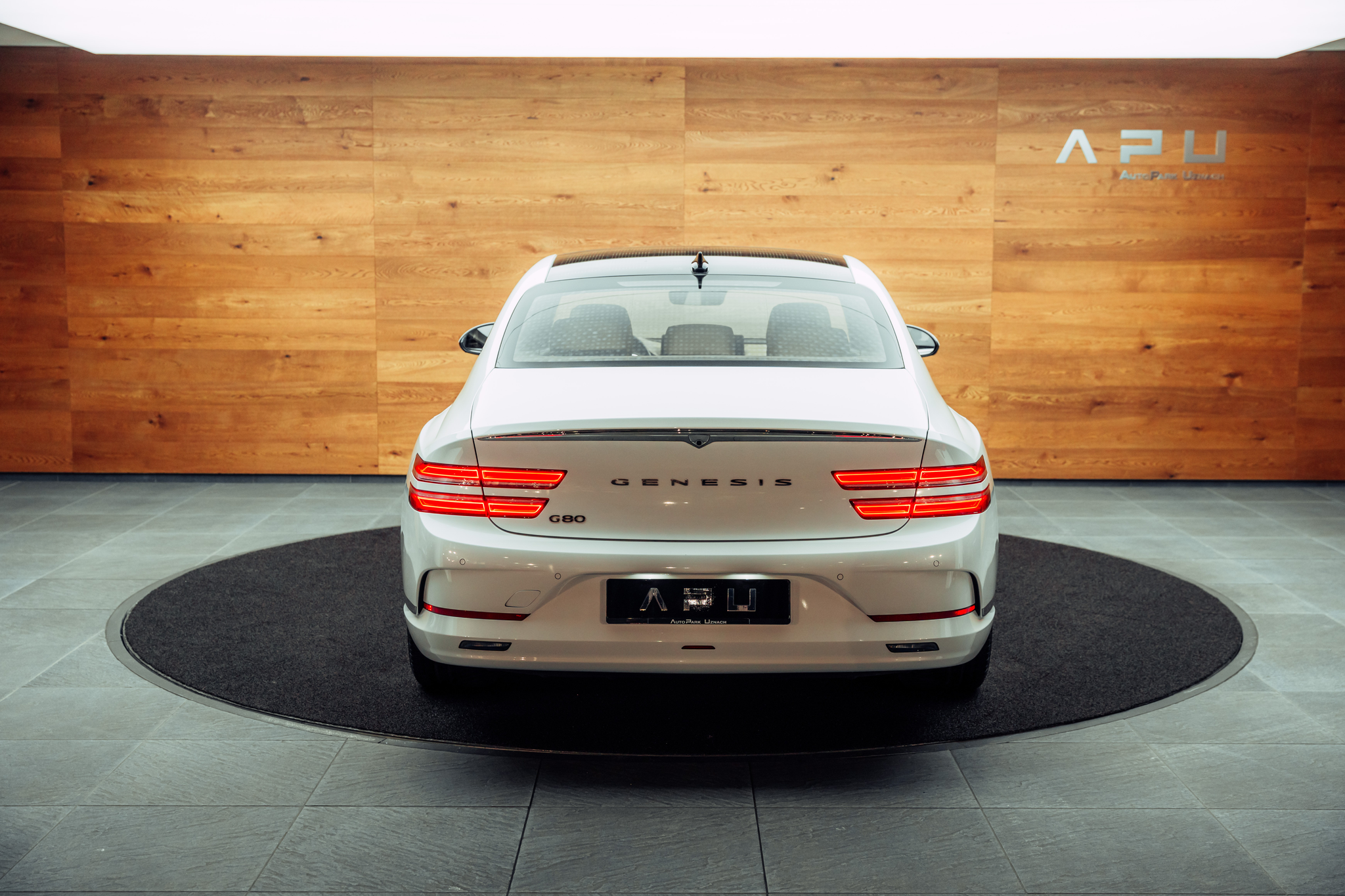 listing desktop thumbnail image 18