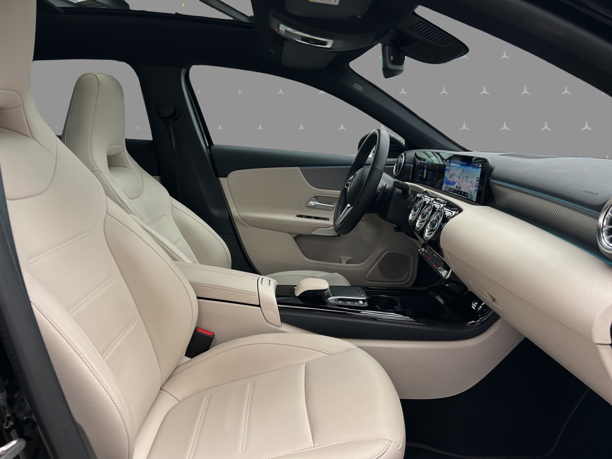 listing desktop thumbnail image 16