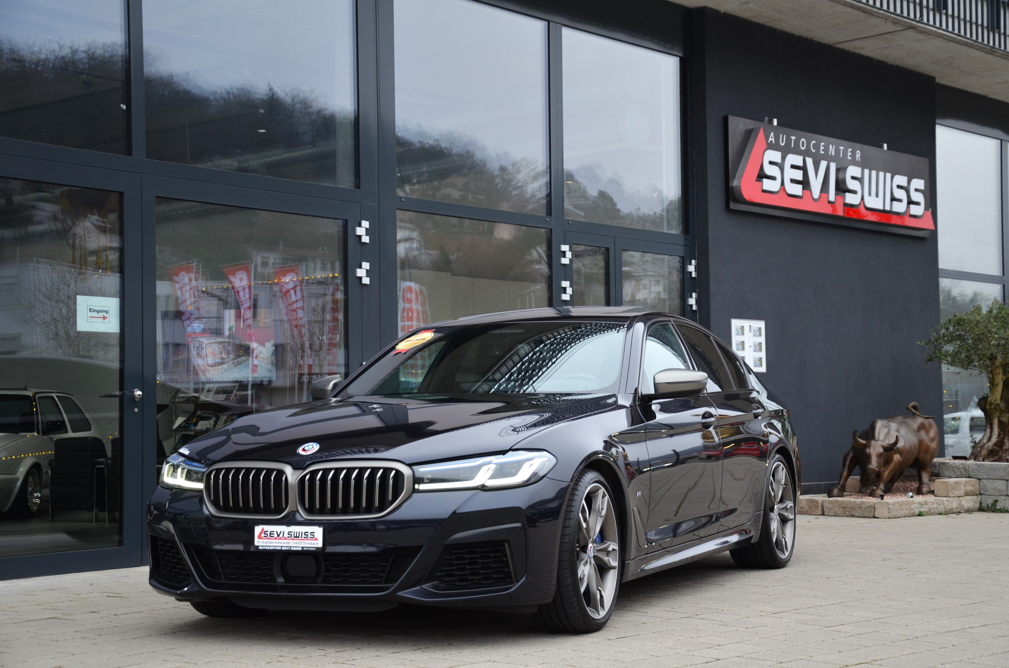 listing desktop thumbnail image 9