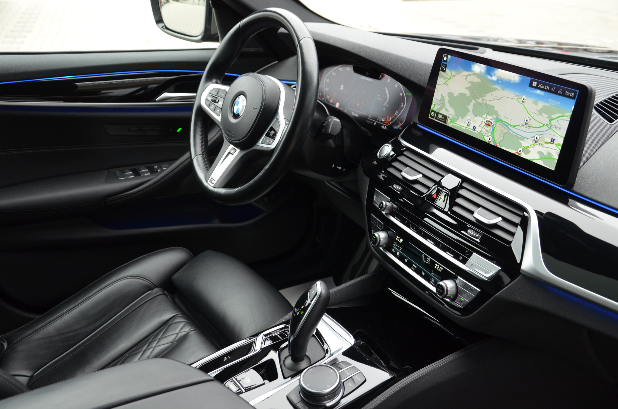 listing desktop thumbnail image 14