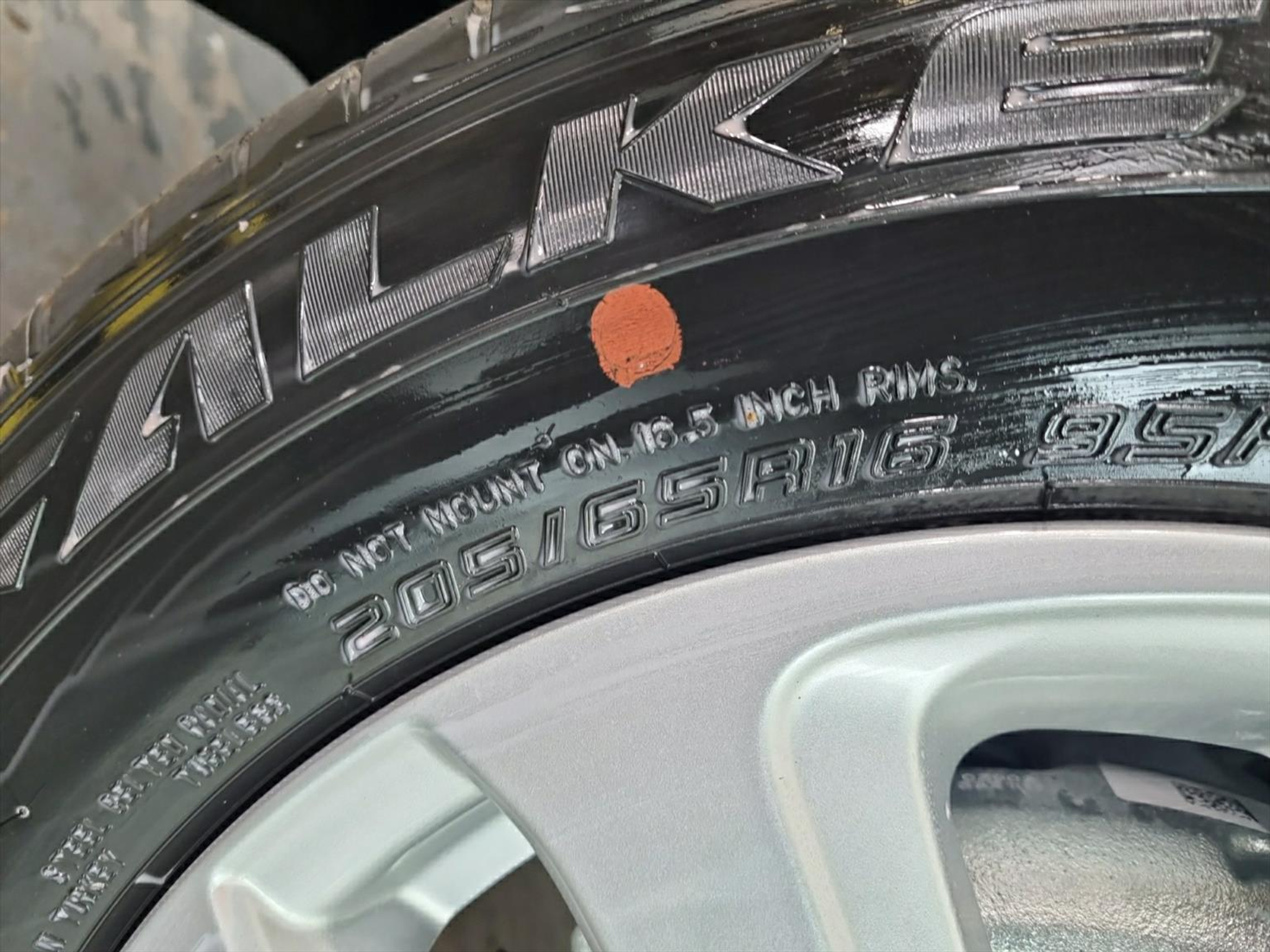 listing desktop thumbnail image 12