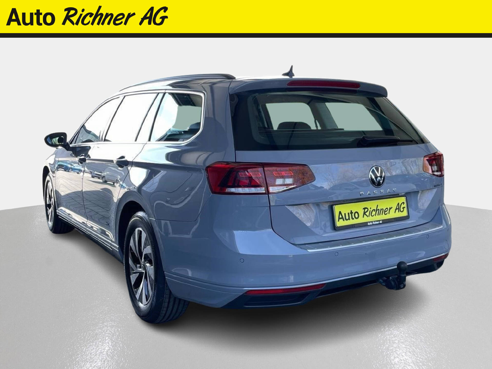 listing desktop thumbnail image 4