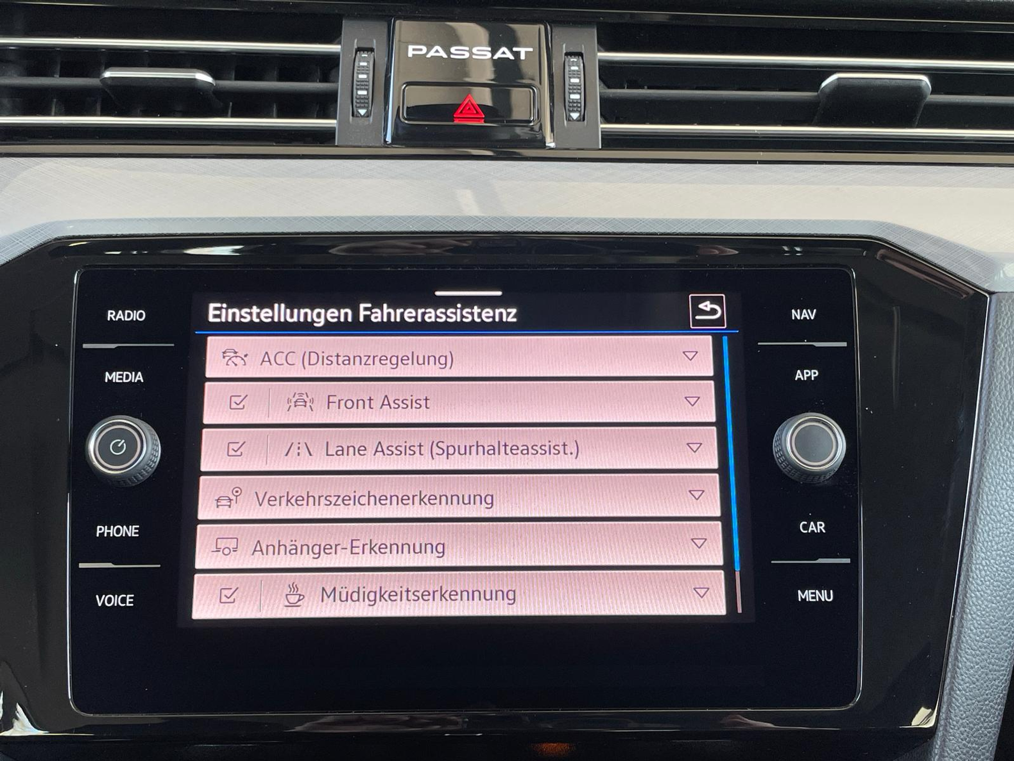 listing desktop thumbnail image 12