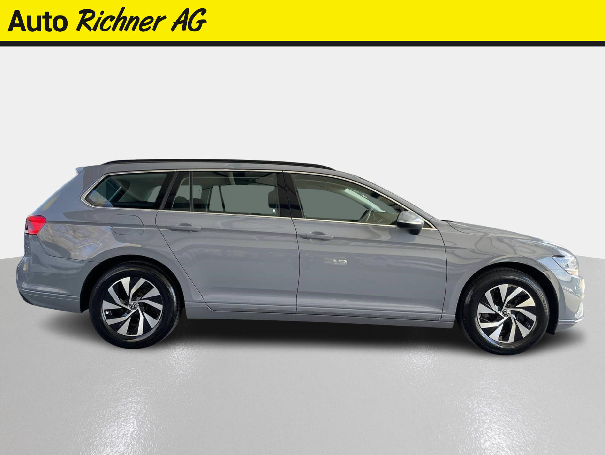 listing desktop thumbnail image 2