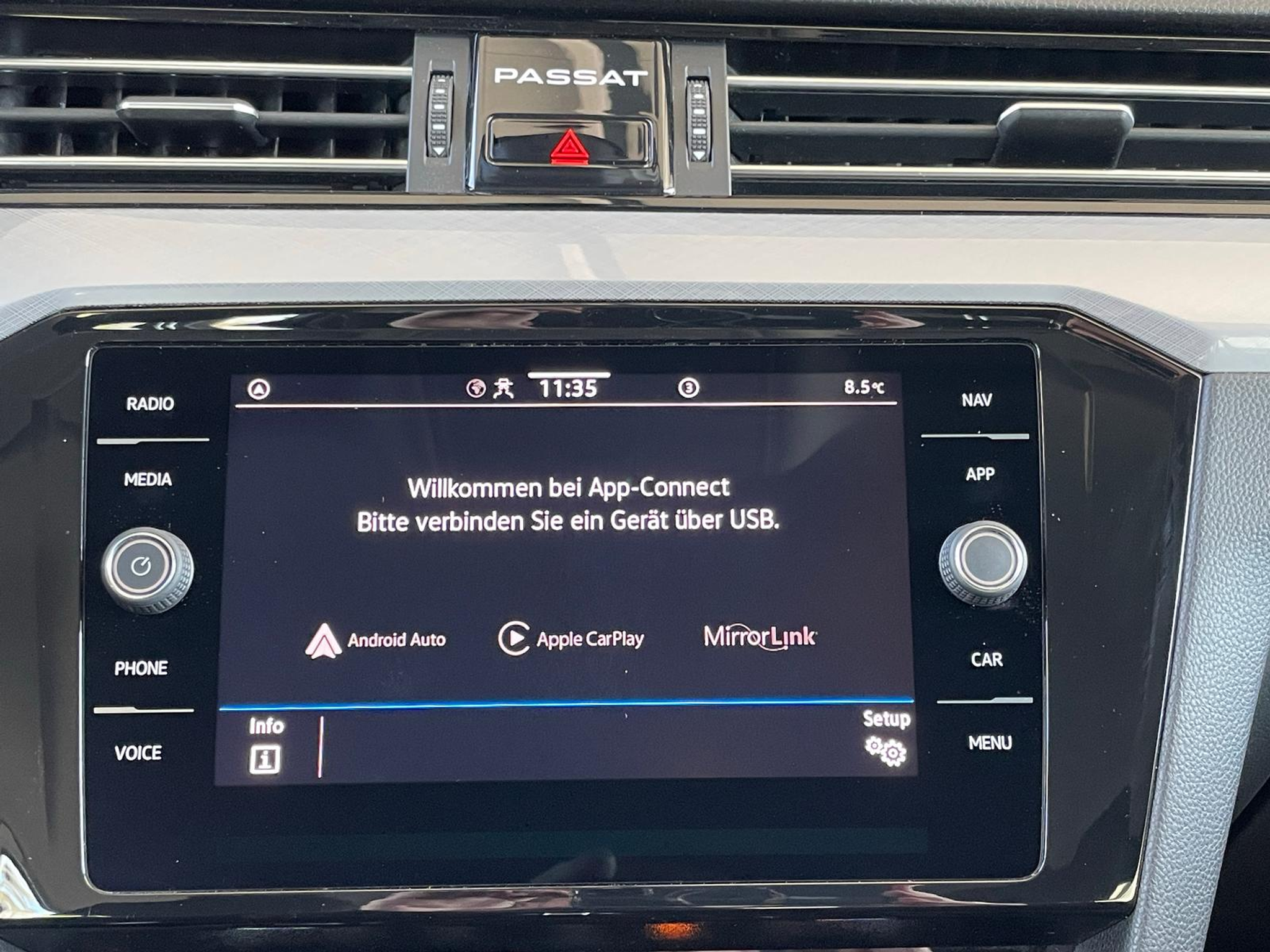 listing desktop thumbnail image 8