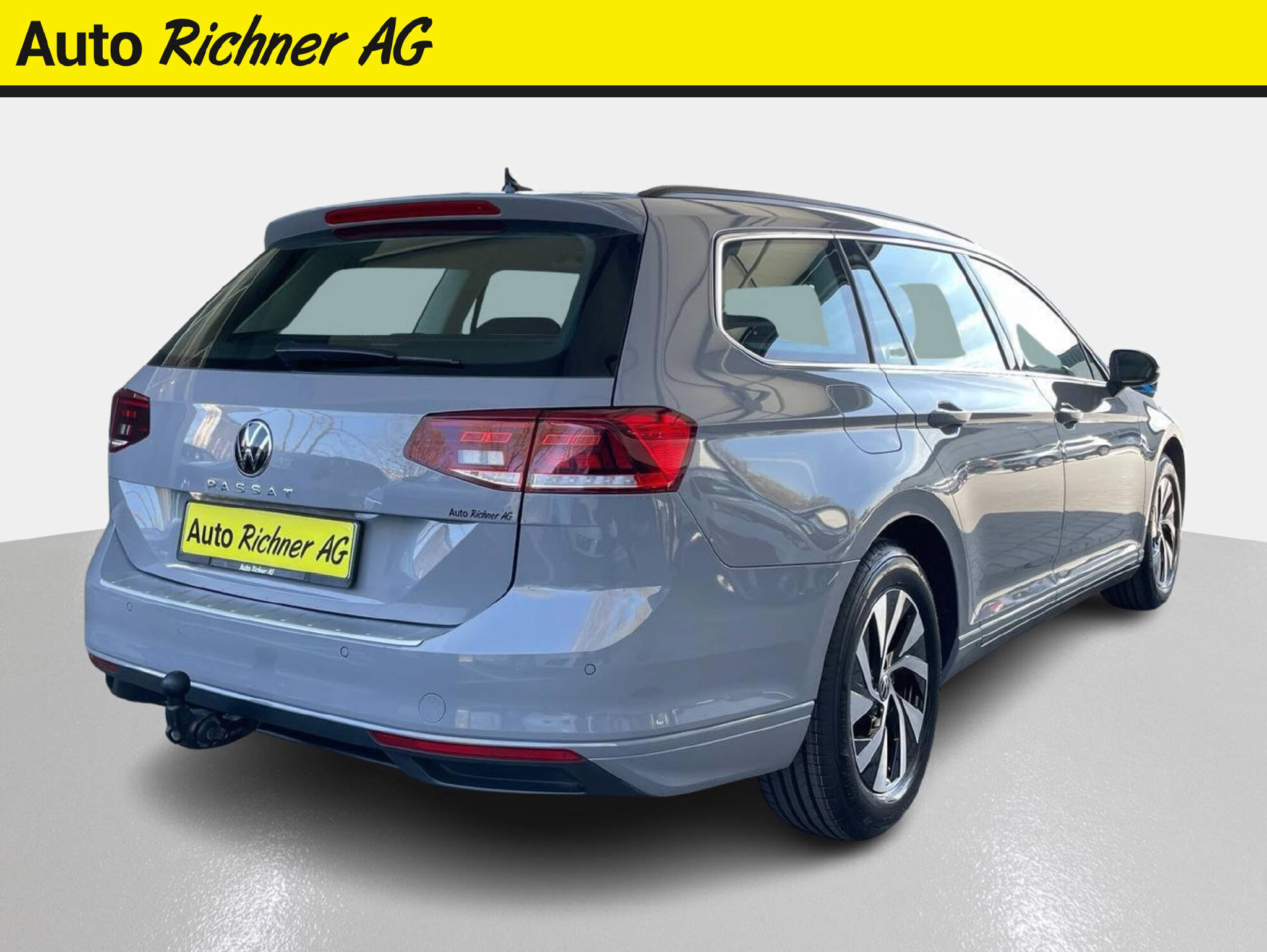 listing desktop thumbnail image 3