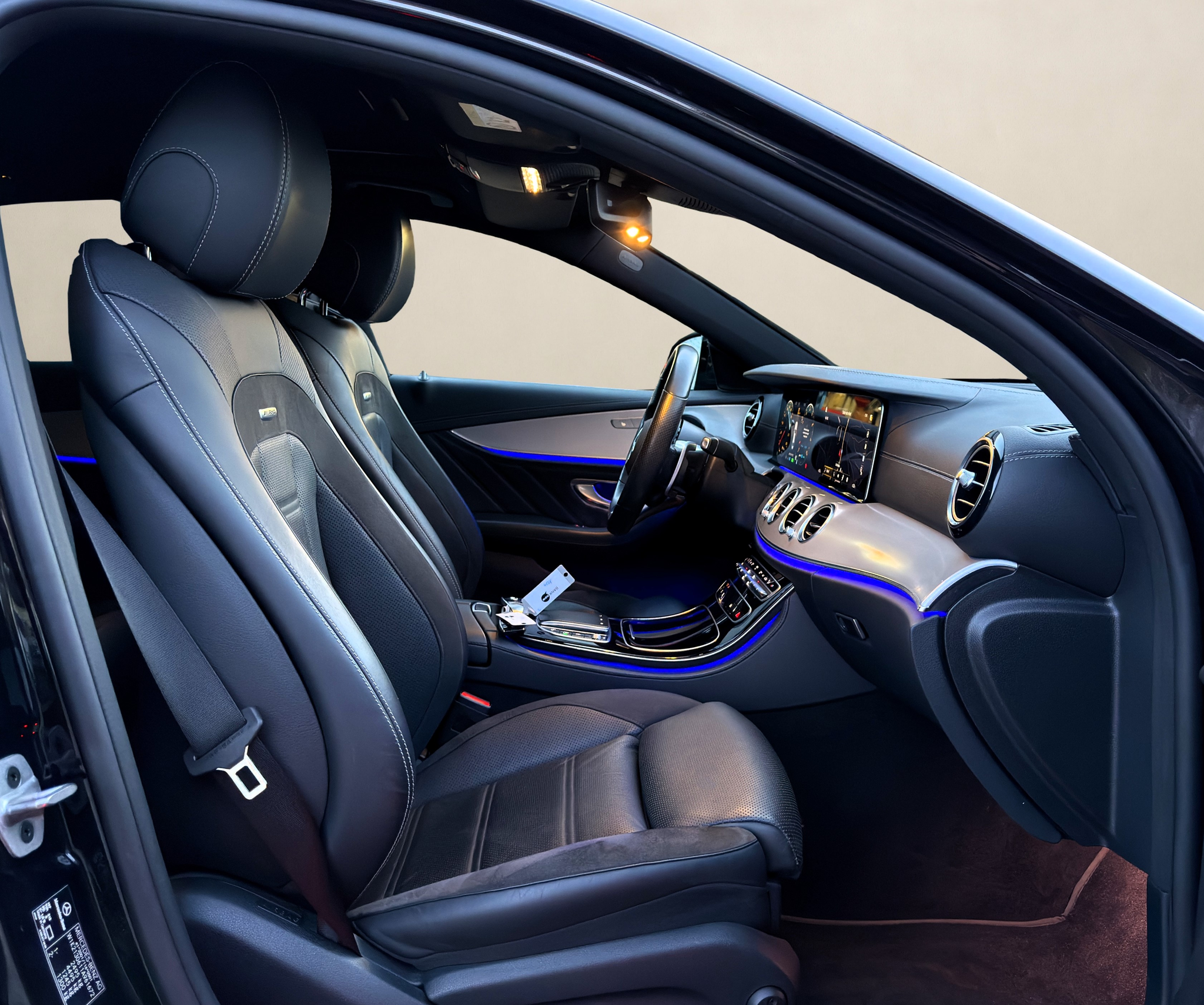 listing desktop thumbnail image 9