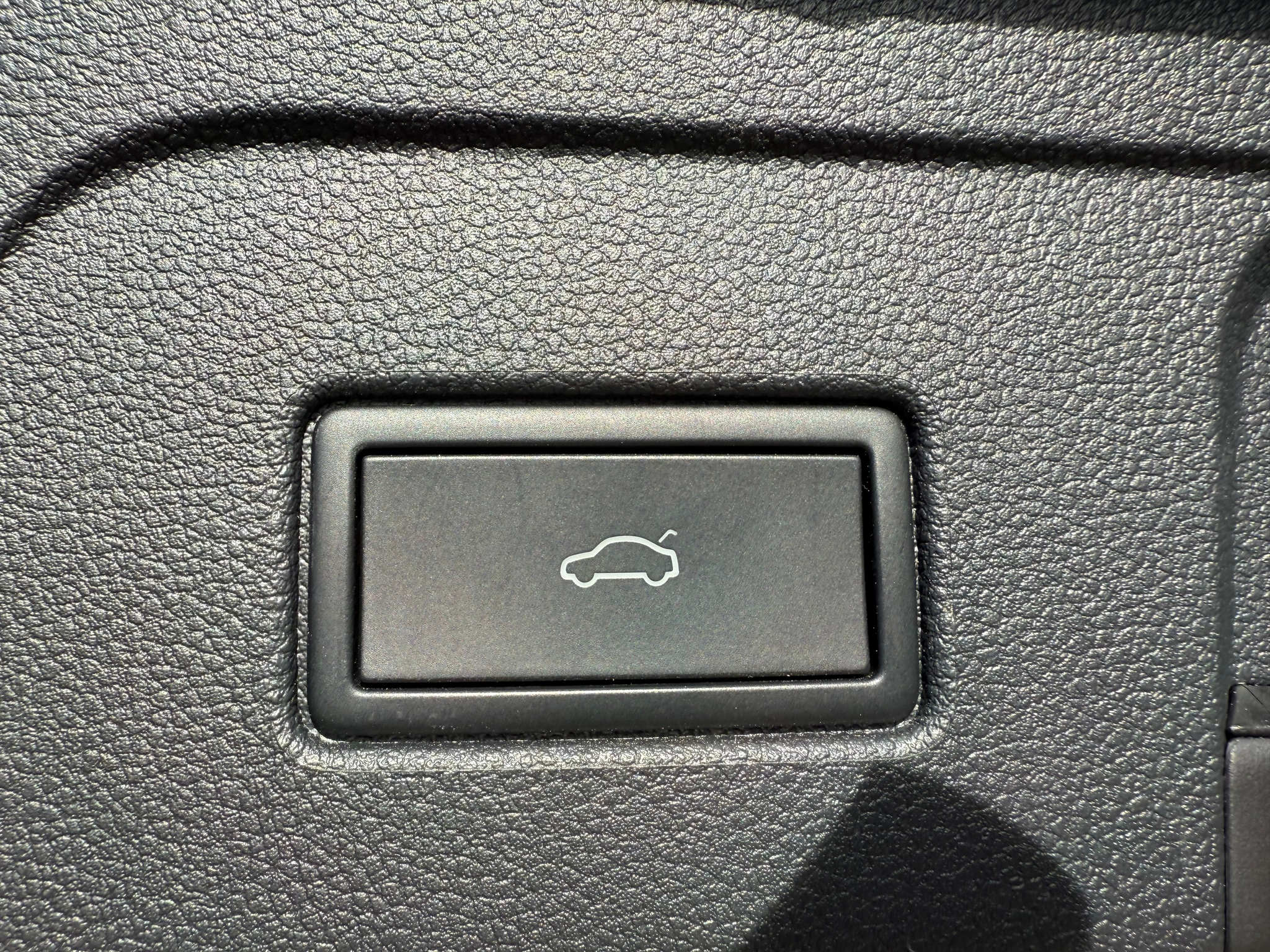 listing desktop thumbnail image 6