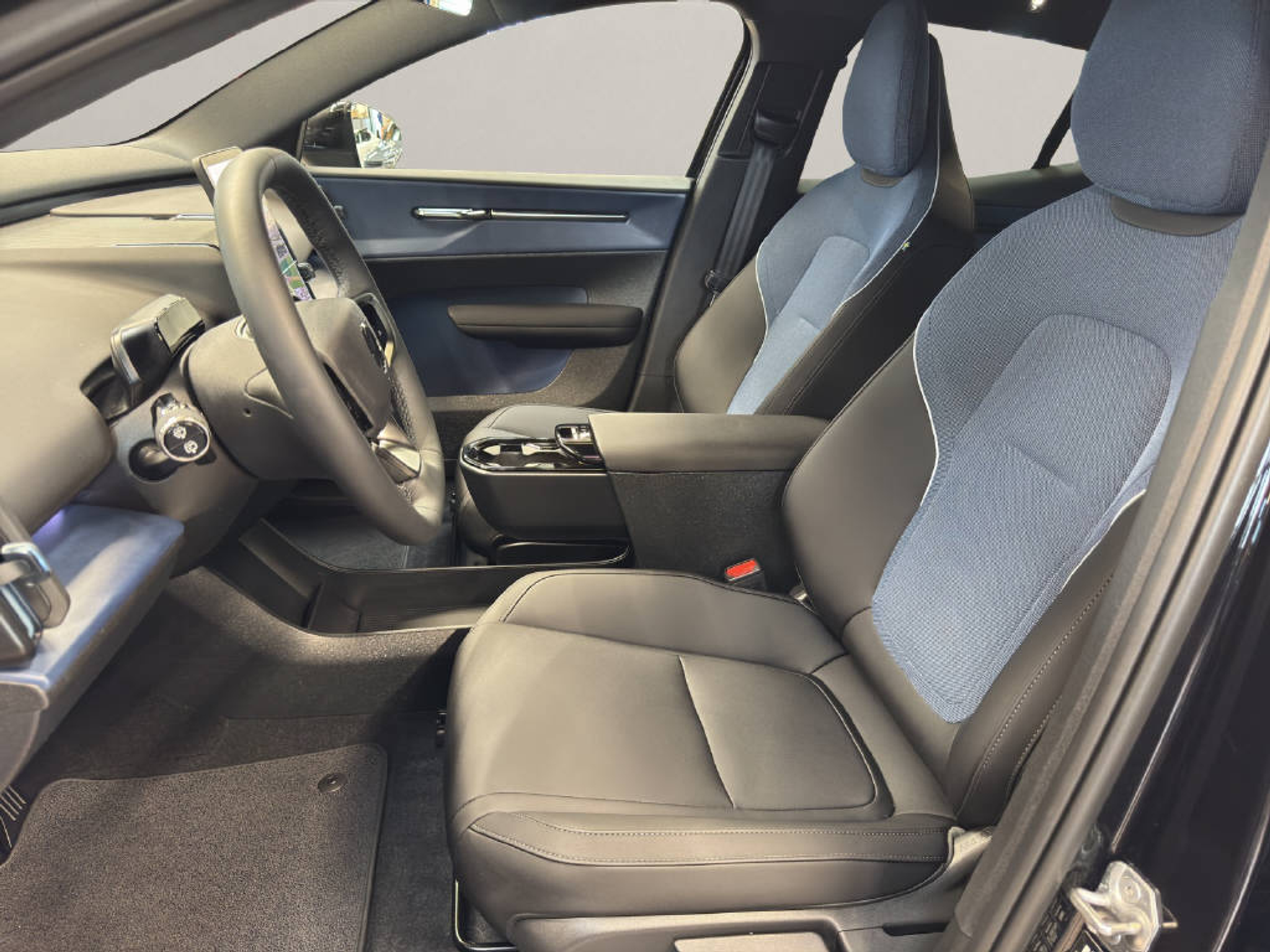 listing desktop thumbnail image 14