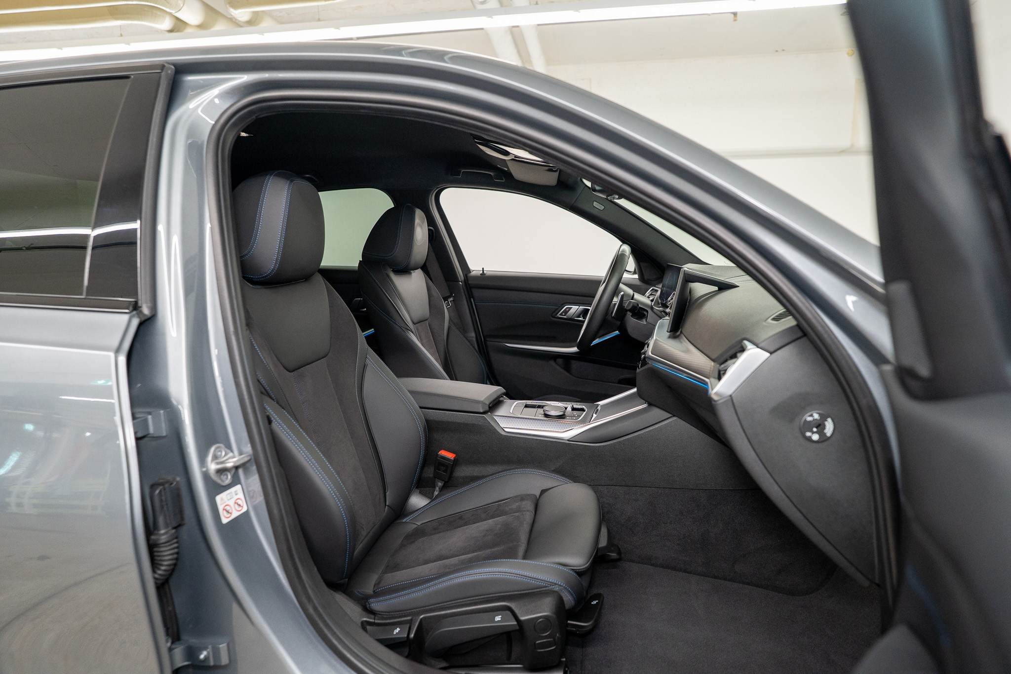 listing desktop thumbnail image 13